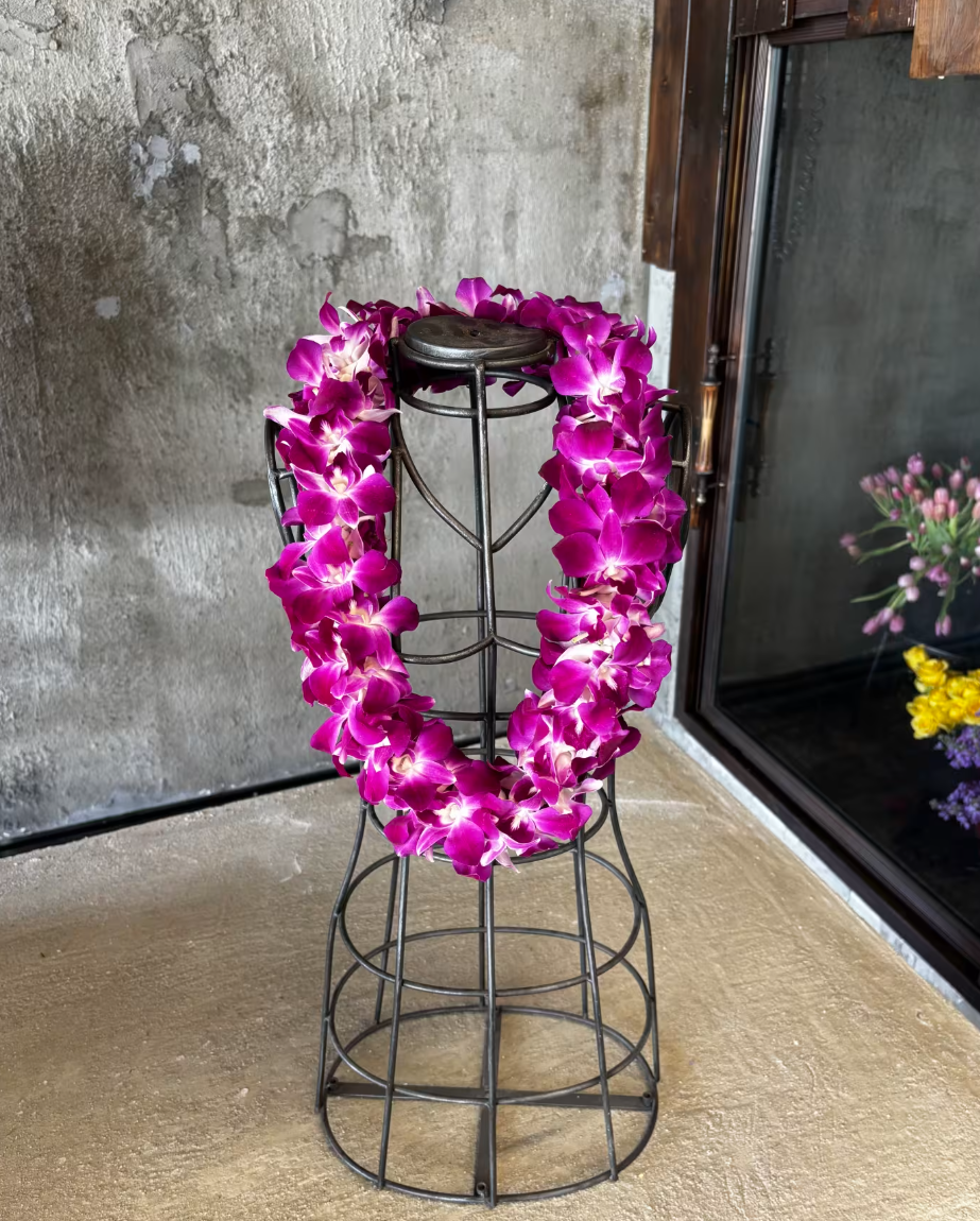 Traditional Floral Garland Lei