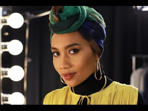 Yuna's Signature On-Stage Makeup Look