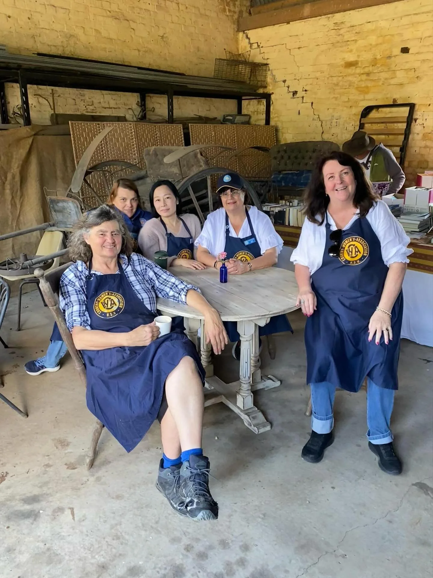 It was a wonderful weekend at Camden Park Open House selling dressed scones, biscuits, jams and preserves and fresh lemonade to raise funds for the Disaster Relief fund. So nice to be in the country!