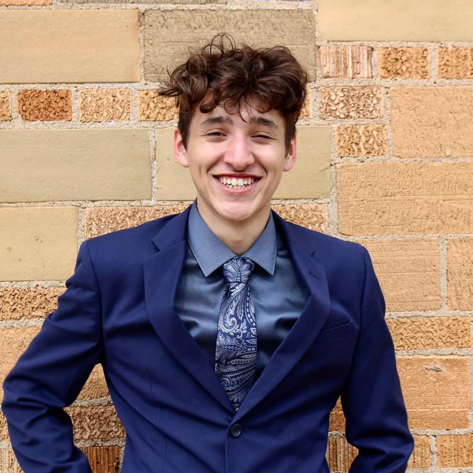 AlexFBPic.jpg