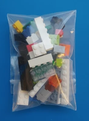  LEGOS