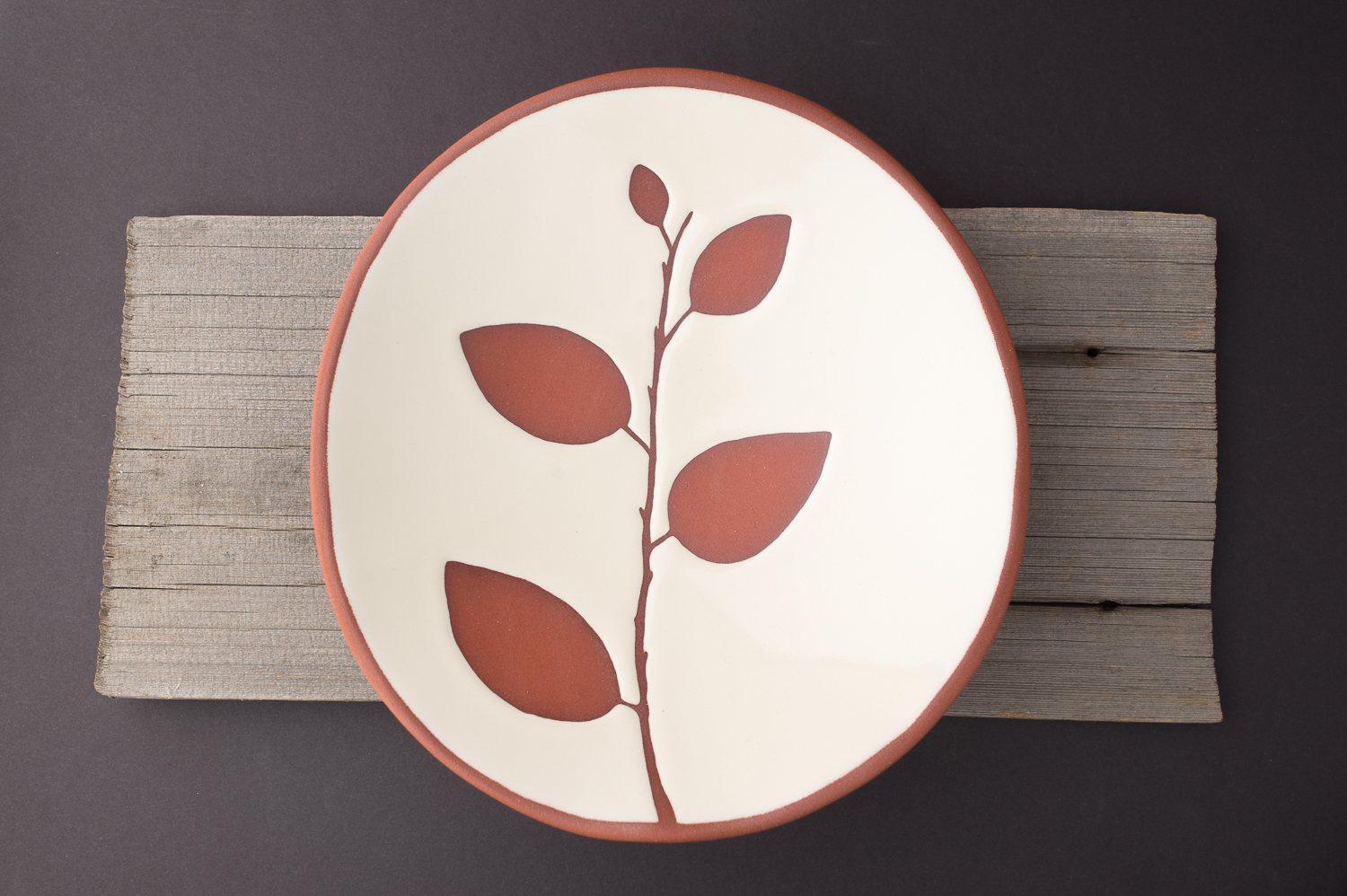 Silhouette Dish