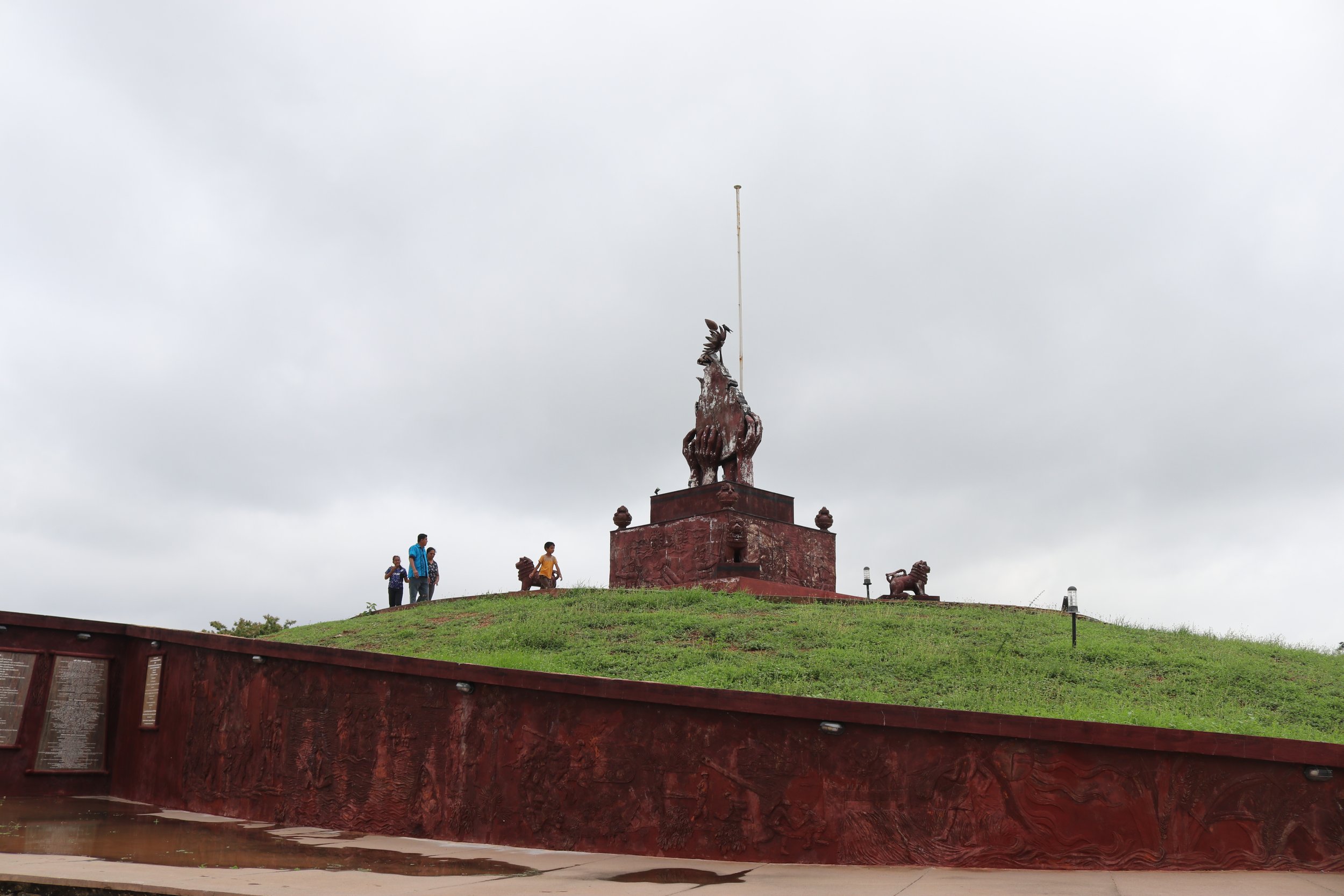 Victory Monument, Elephant Pass