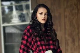 Hillary Reese 1.jpeg