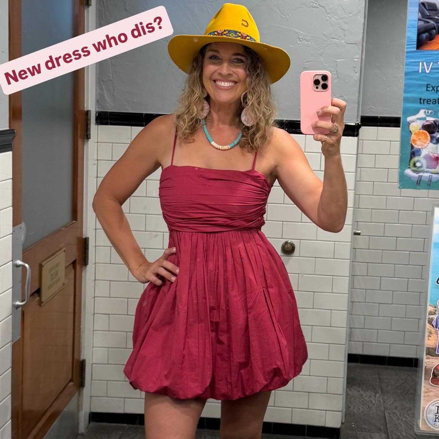 Loving this new dress from @theislandmercantilekw 🌺💖💖💖
New location on Fleming Street, go check it out! It&rsquo;s amazing💕💕💕🏝️🏝️🏝️🛍️🛍️🛍️
#theIslandmercantilekw #keys #floridakeys #keywest #flemingstreet 
paired with my fav Mustard Cowbo