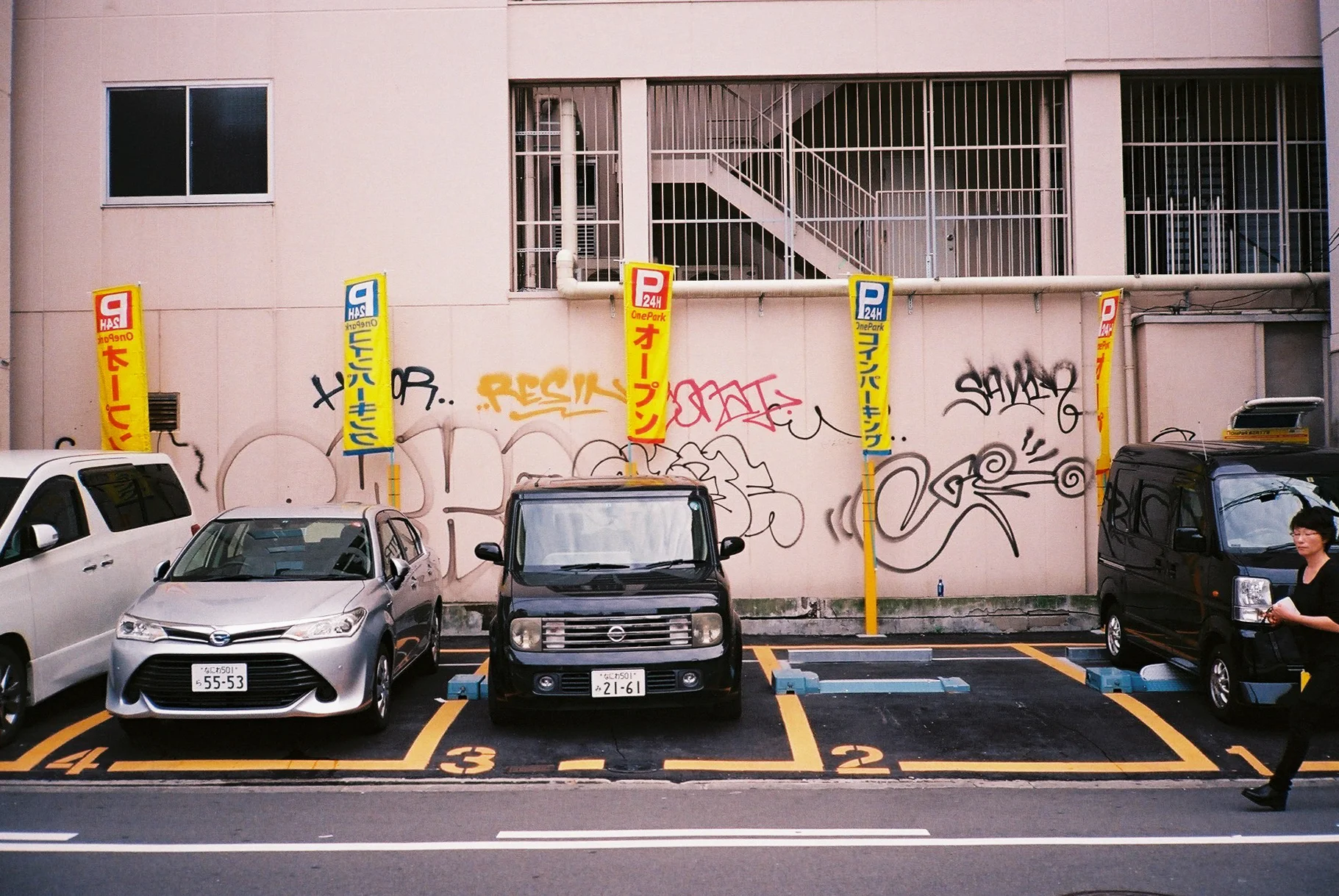 FH020017-3.jpg