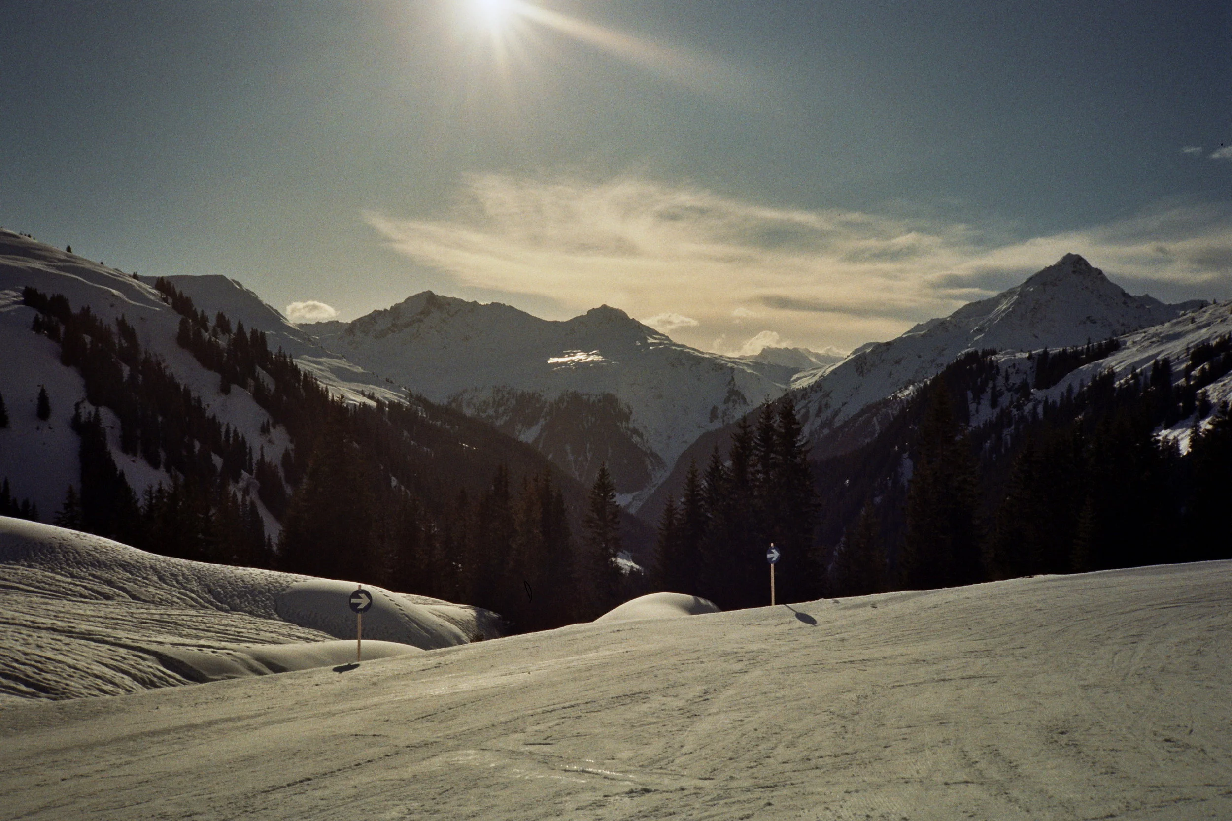 24A_0389.jpg