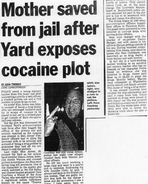 Daily Express, 15th Dec 2000.jpg