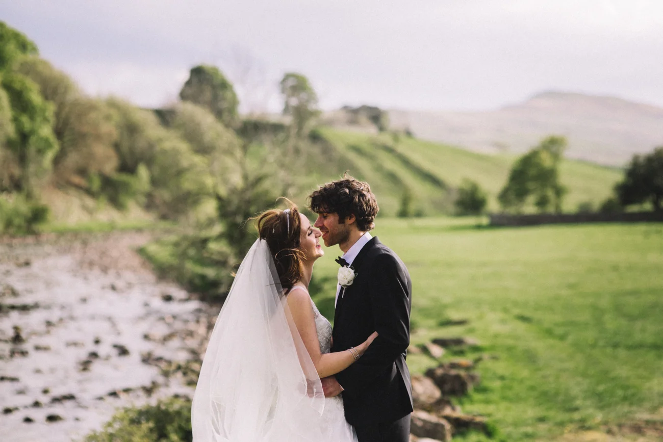 yorkshire-yorebridge-house-wedding-0031.jpg