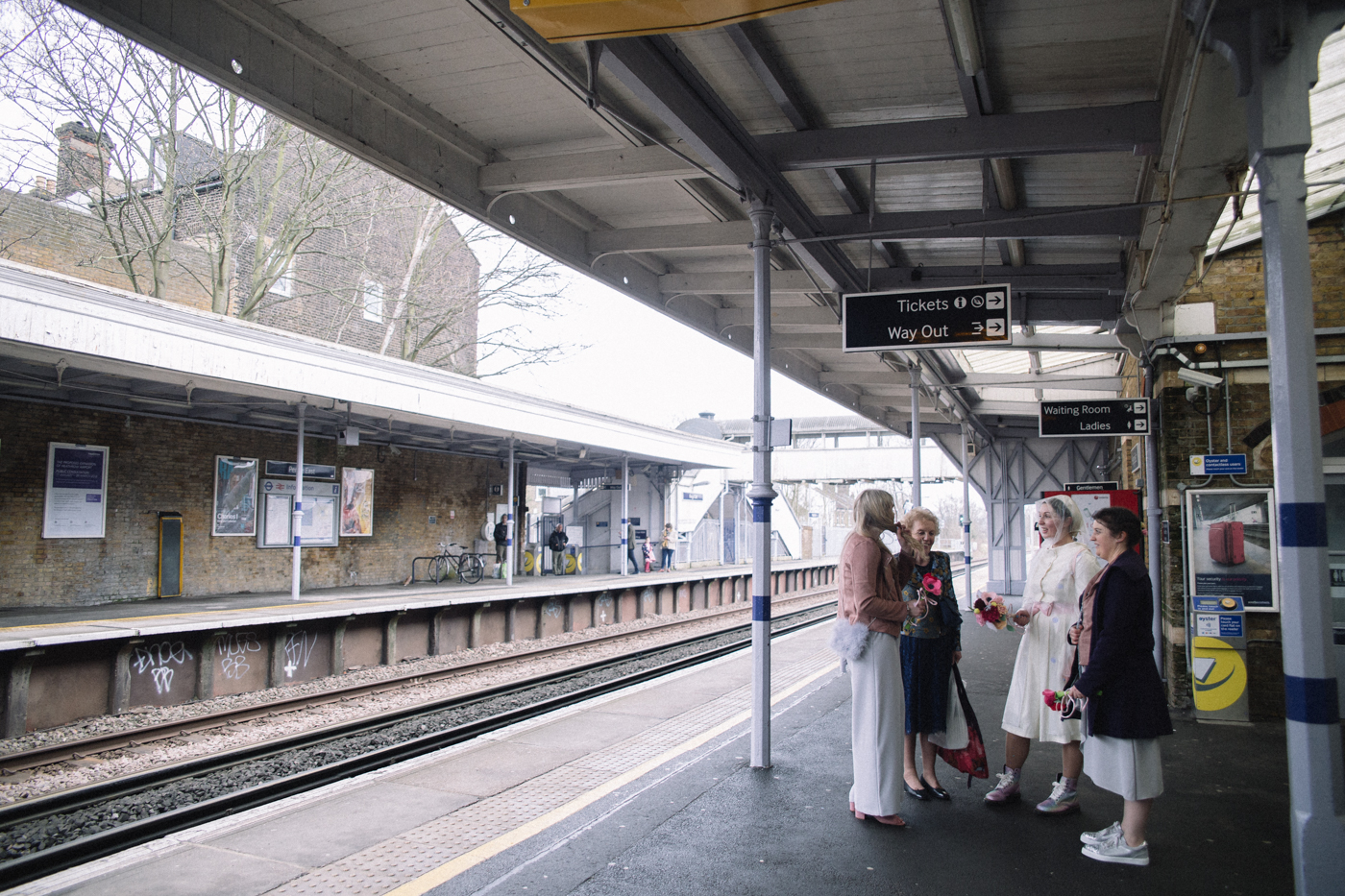 knights-templar-london-city-centre-wedding-photographer-charing-cross-creative-0011.jpg