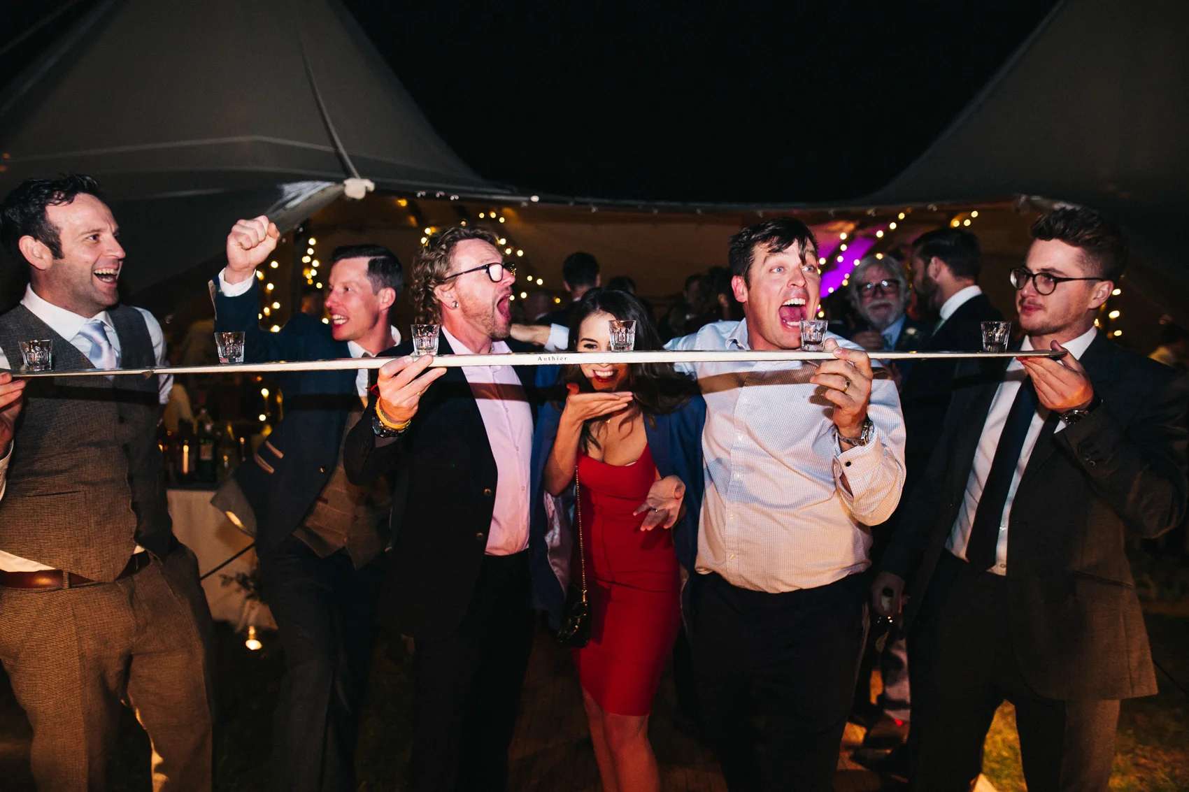 brighton-london-wedding-photographer-photography-creative-relaxed-tipi-wedding-0105.jpg