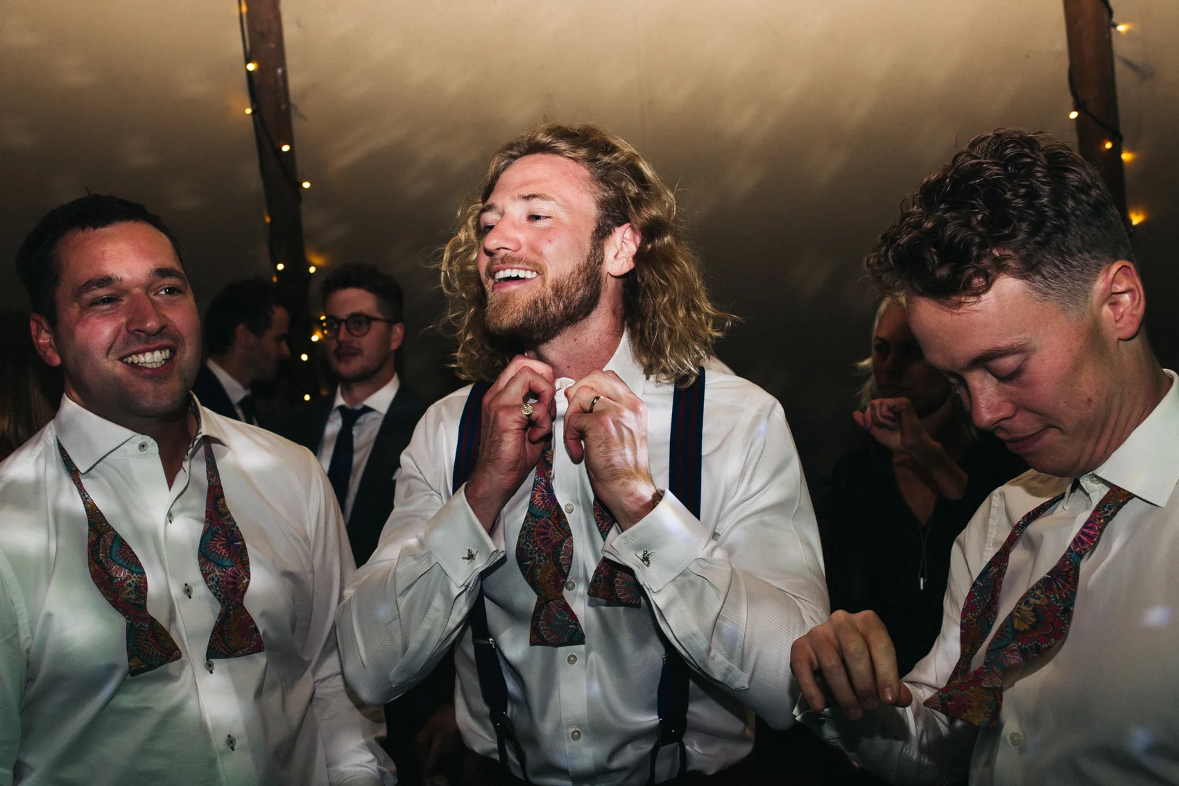 brighton-london-wedding-photographer-photography-creative-relaxed-tipi-wedding-0115.jpg