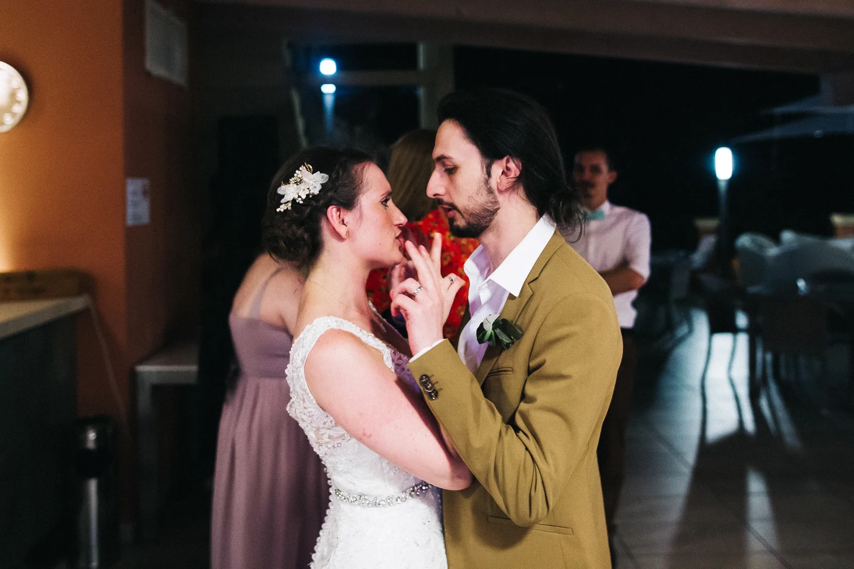 destination-wedding-photographer-italy-florence-tuscany-umbria-chiavari-0120.jpg