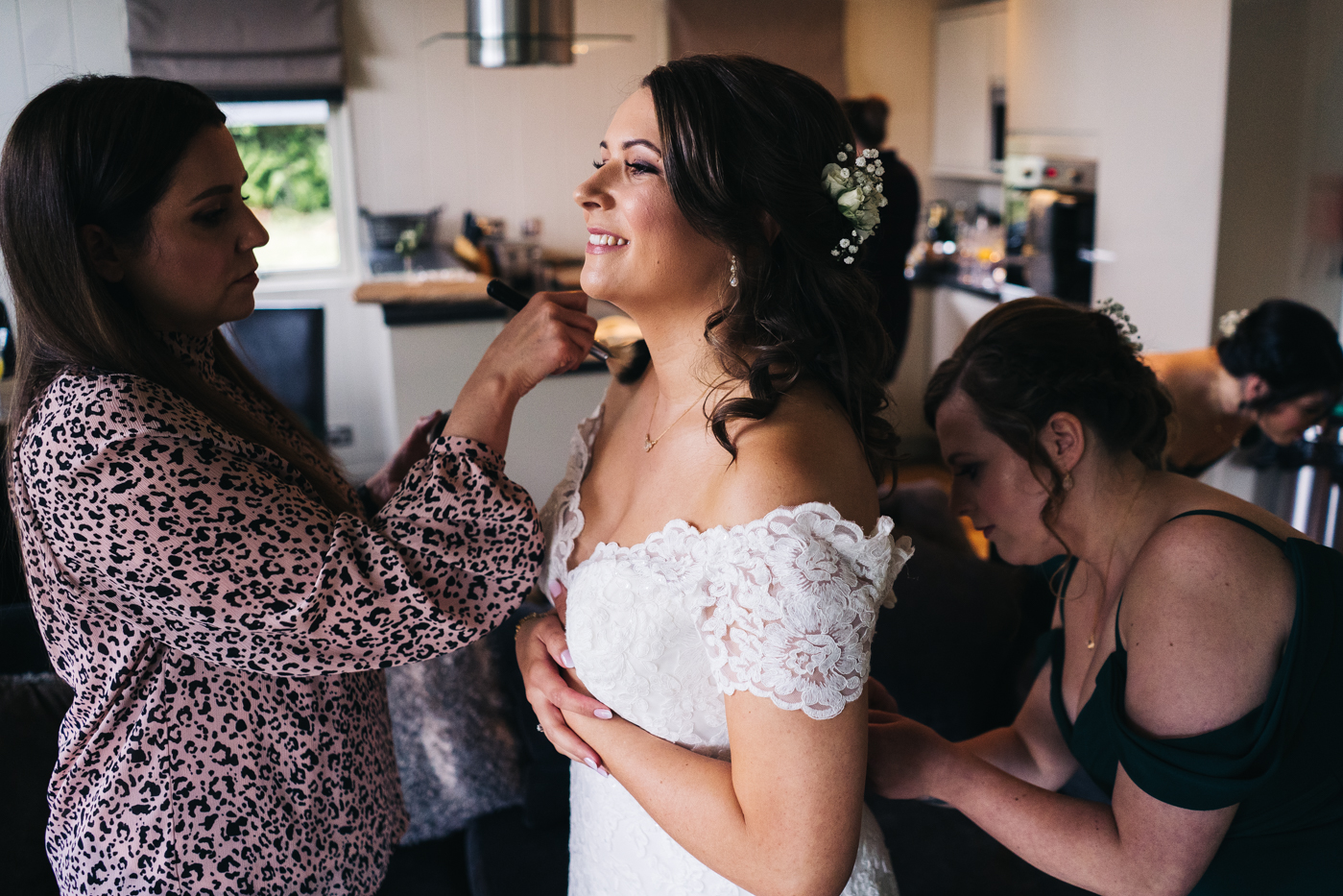 scottish-wedding-trossachs-loch-tay-highlannds-relaxed-photography-photographer-0008.jpg