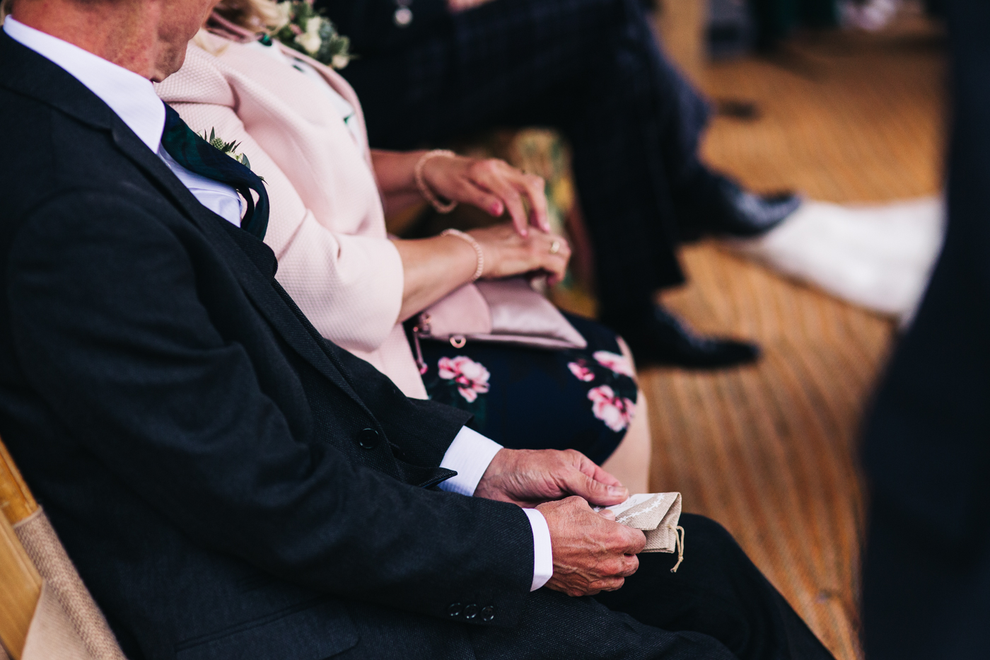scottish-wedding-trossachs-loch-tay-highlannds-relaxed-photography-photographer-0020.jpg