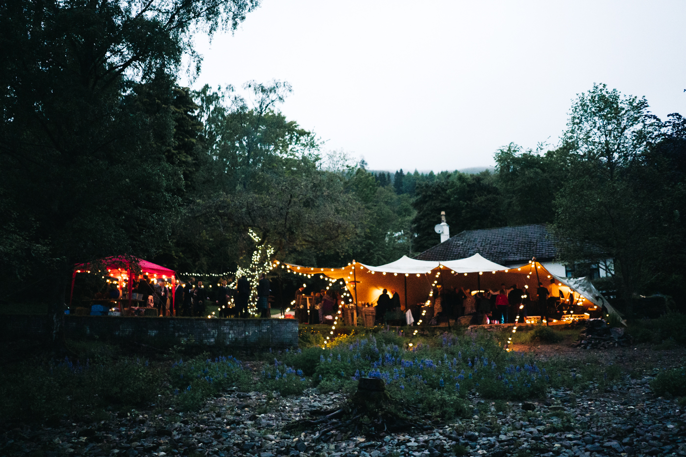 scottish-wedding-trossachs-loch-tay-highlannds-relaxed-photography-photographer-0051.jpg
