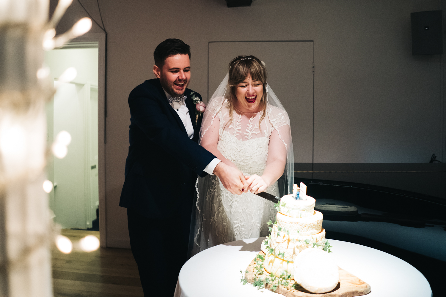 the-asylum-wedding-amadeus-central-london-wedding-photographer-0048.jpg