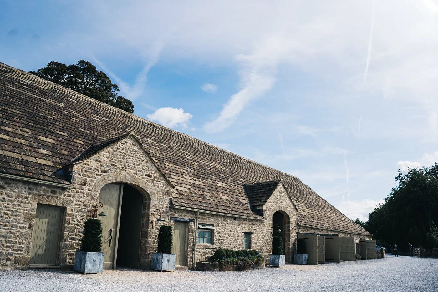 tithe-barn-bolton-abbey-north-yorkshire-cripps-wedding-photographer-creative-0015.jpg