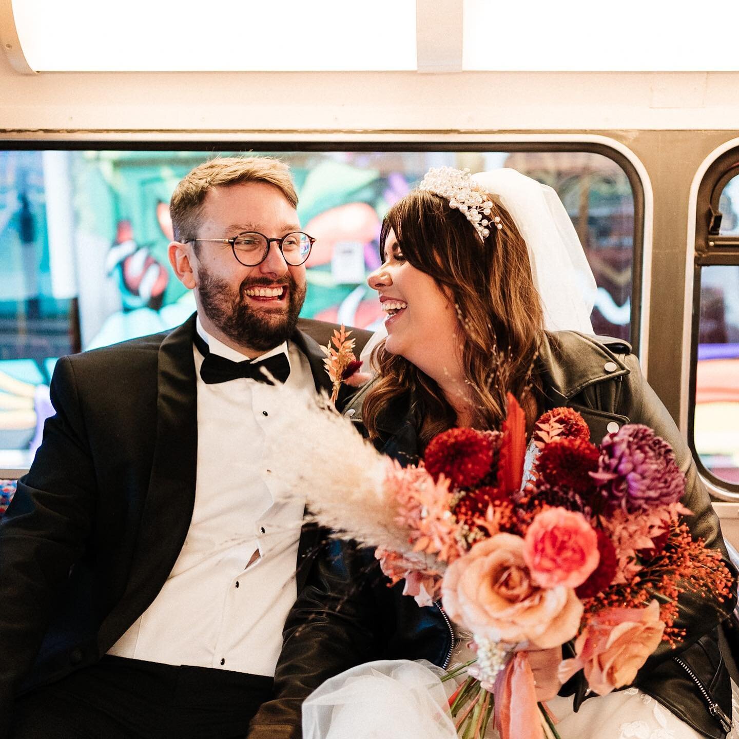 The details at Katie and James&rsquo; wedding were just insane.. I&rsquo;m probably guilty of not posting enough detail shots here on the grid but I felt this wedding styling deserved dedicated post of its own⚡️💘👌🏼
.
@muscarievents.uk 
@muscaristu