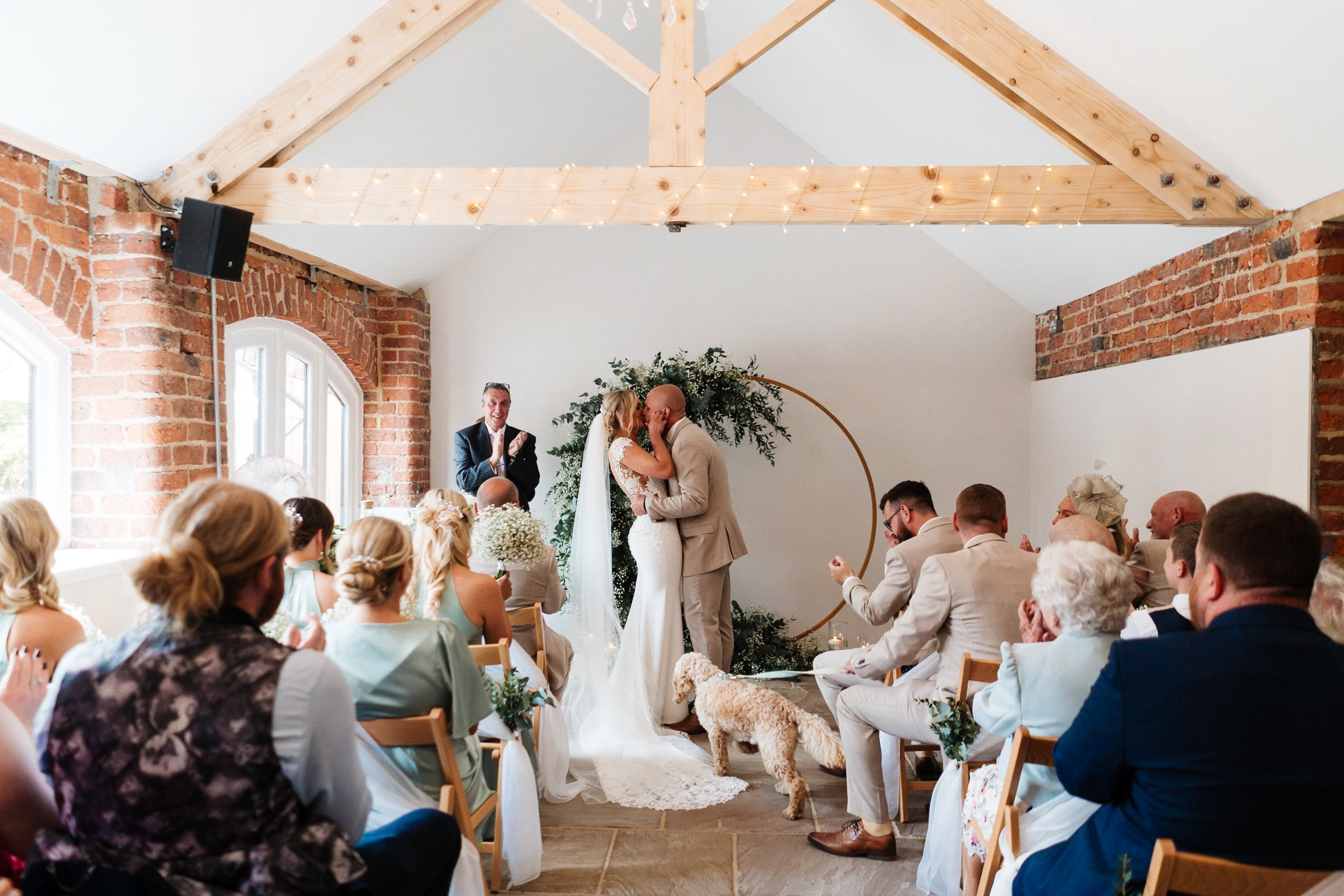 howard-court-wedding-north-yorkshire-wedding-photographer-barn-wedding-0068.jpg