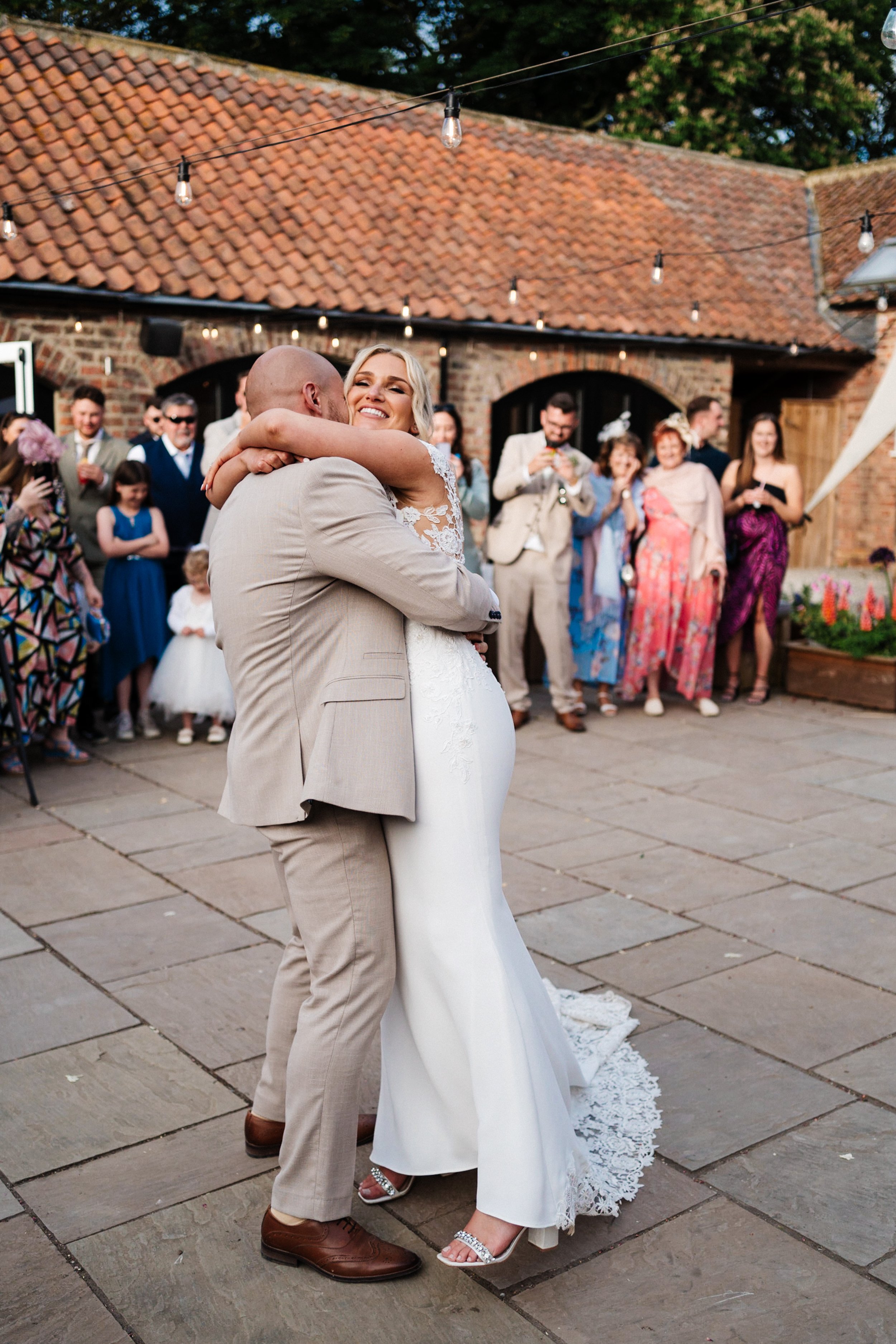howard-court-wedding-north-yorkshire-wedding-photographer-barn-wedding-0168.jpg