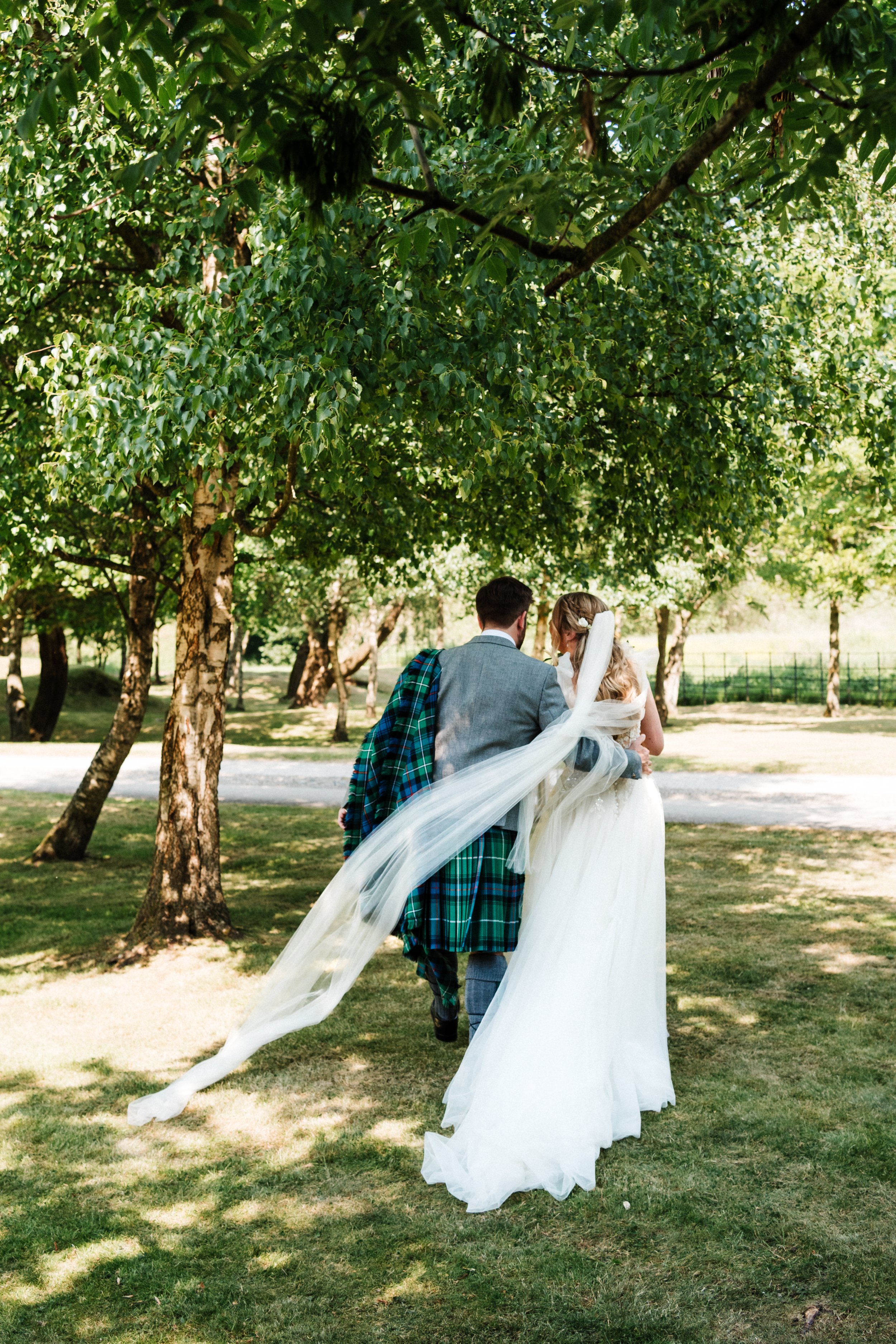 yorebridge-house-wedding-north-yorkshire-wedding-photographer-tipi-0054.jpg