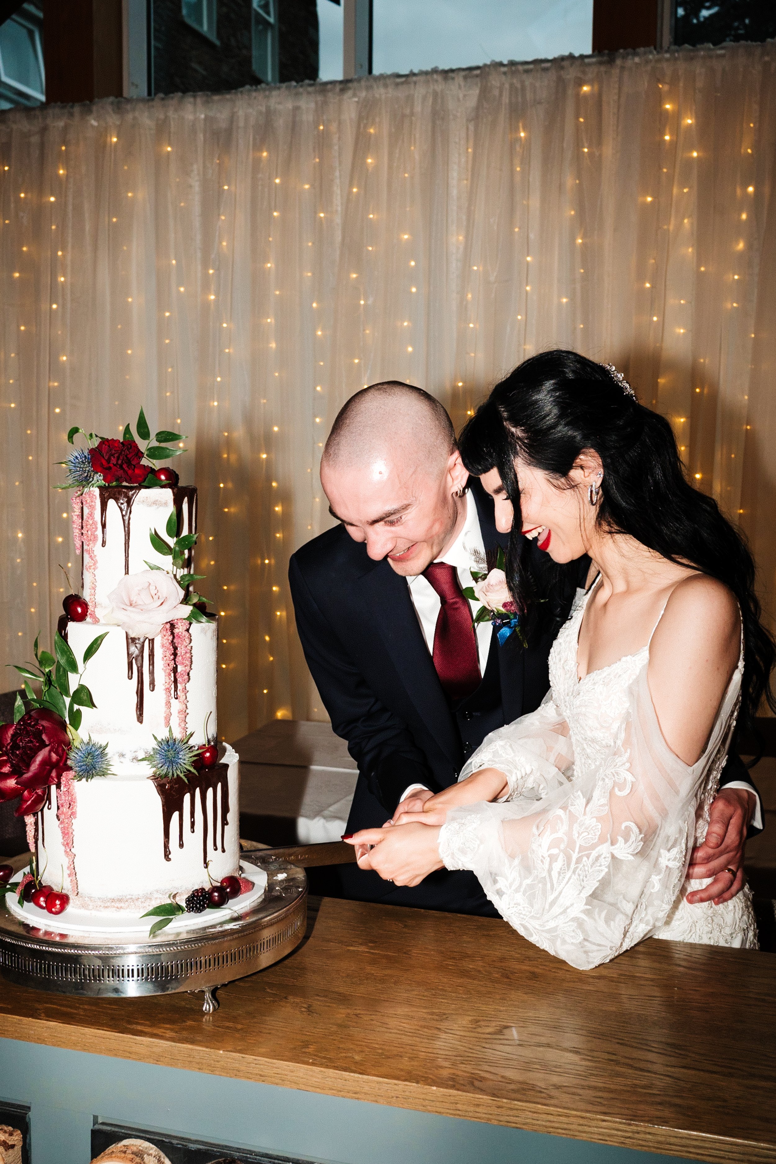 inn-on-the-lake-glenridding-wedding-lake-district-photographer-relaxed-0107.jpg