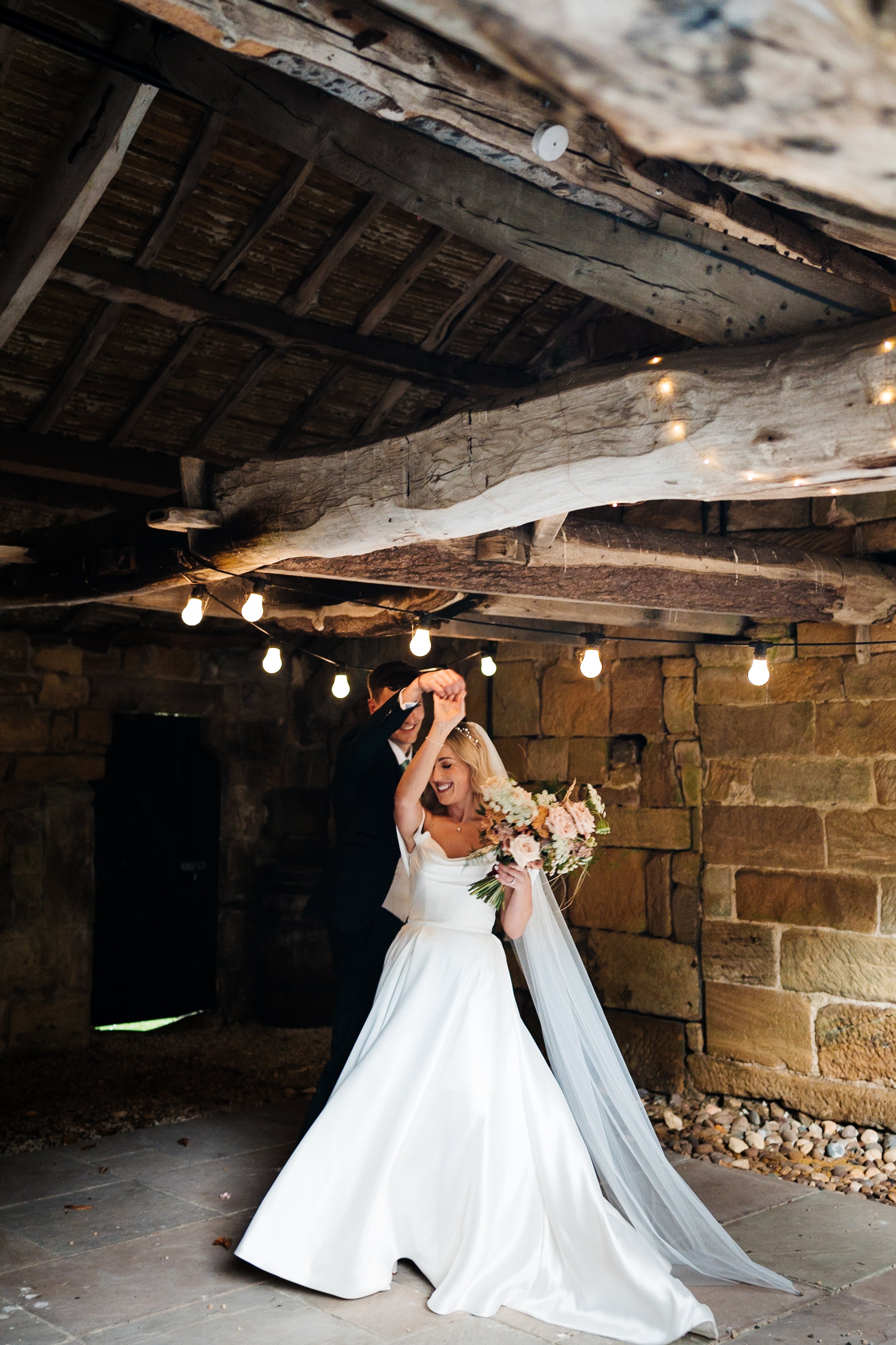 danby-castle-wedding-north-yorkshire-relaxed-wedding-photography-0051.jpg