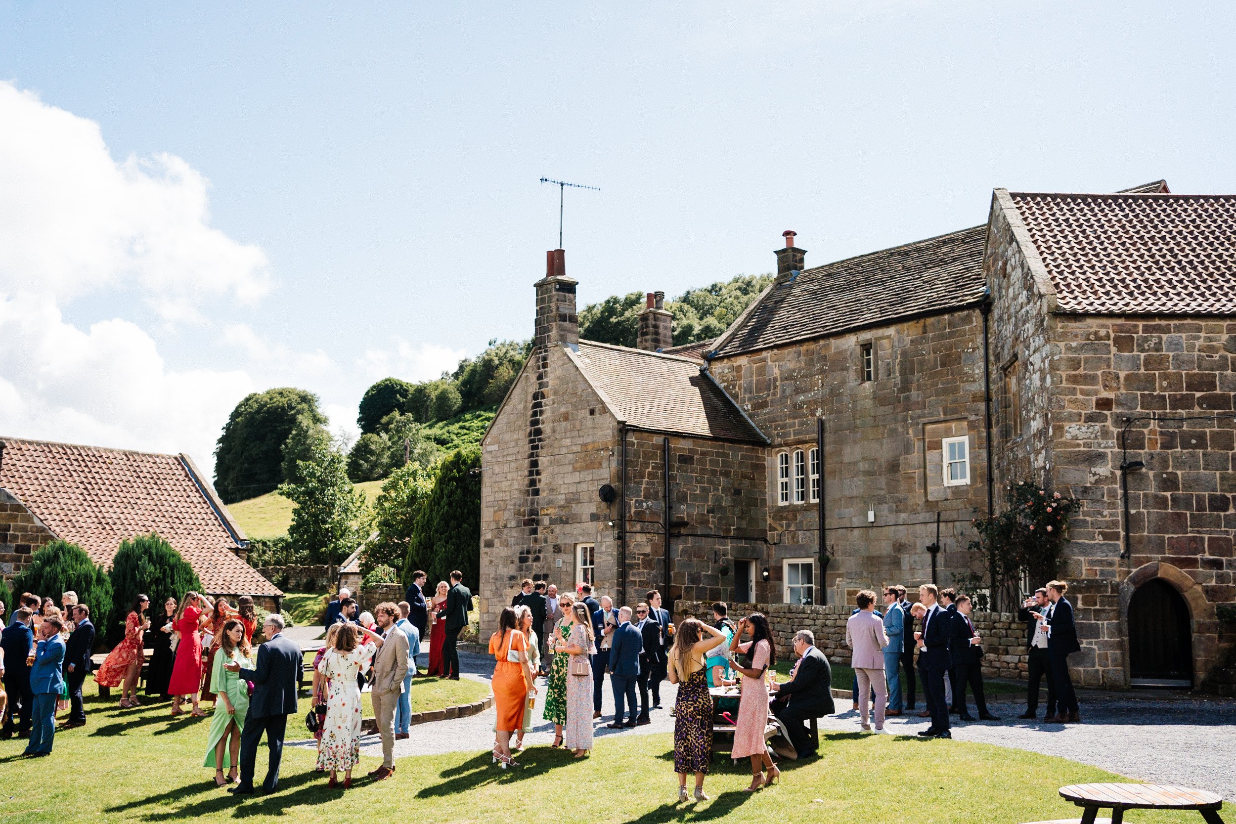 danby-castle-wedding-north-yorkshire-relaxed-wedding-photography-0072.jpg