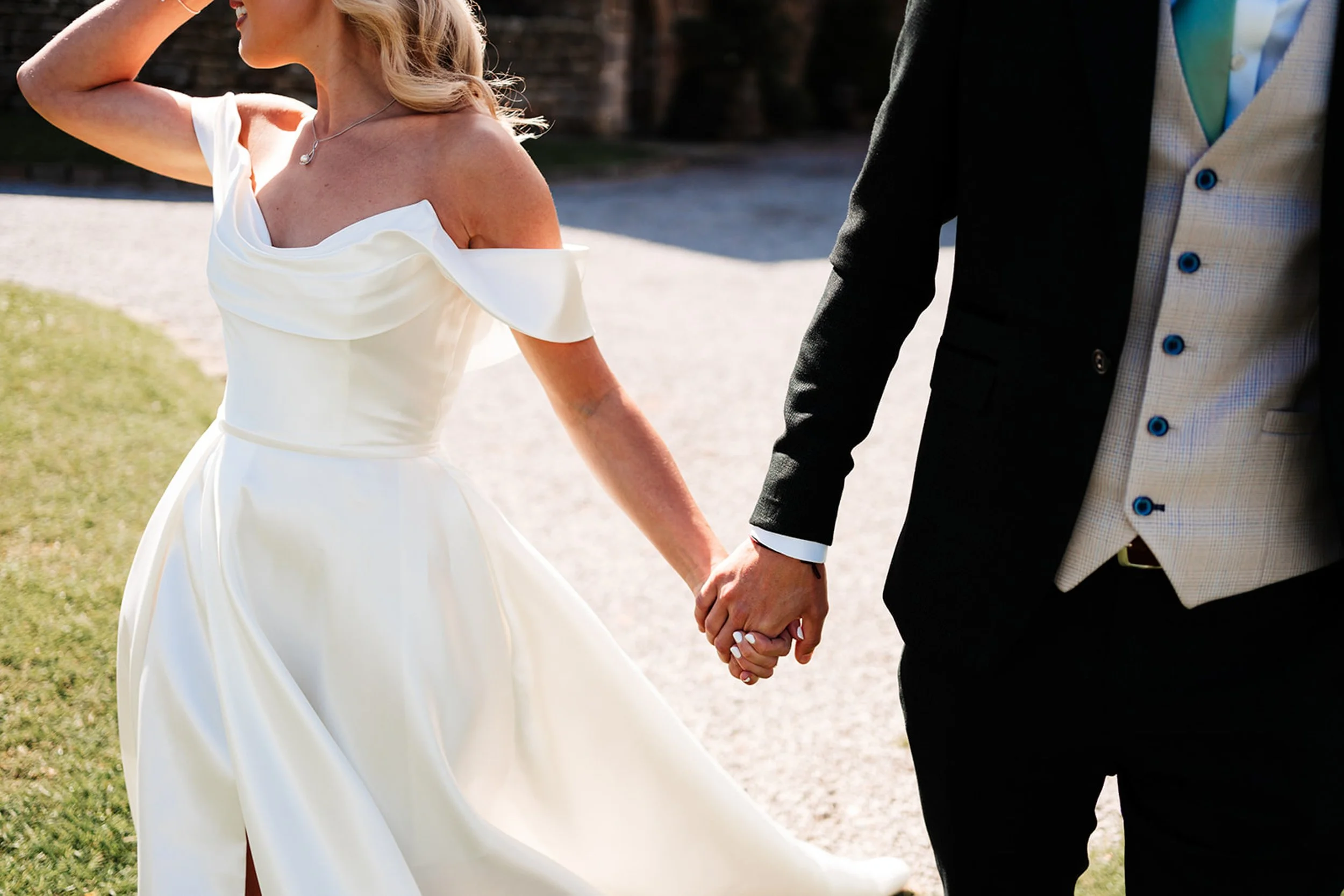 luxury-editorial-relaxed-wedding-photography-destination-north-east-uk-0073.jpg
