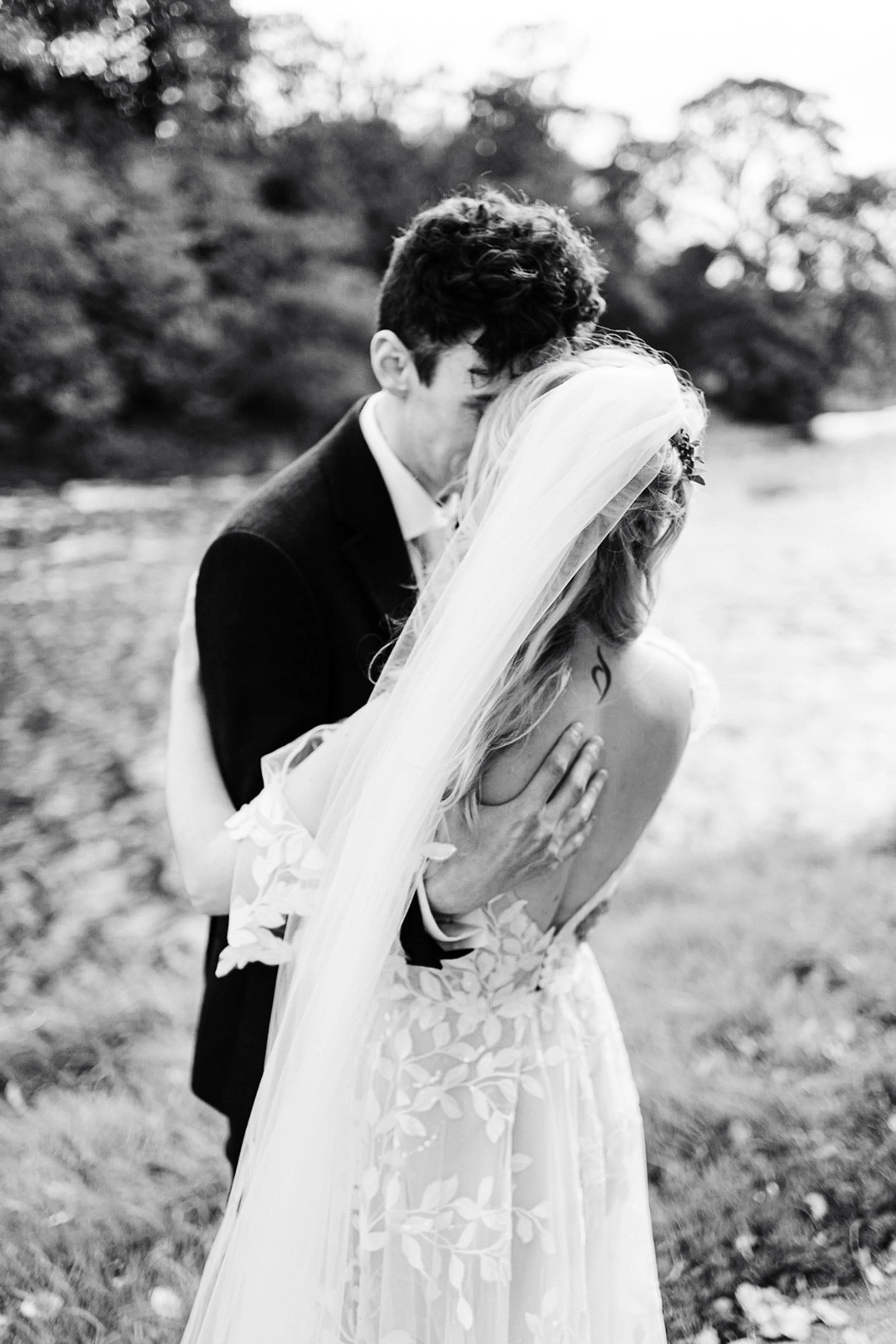 luxury-editorial-relaxed-wedding-photography-destination-north-east-uk-0109.jpg
