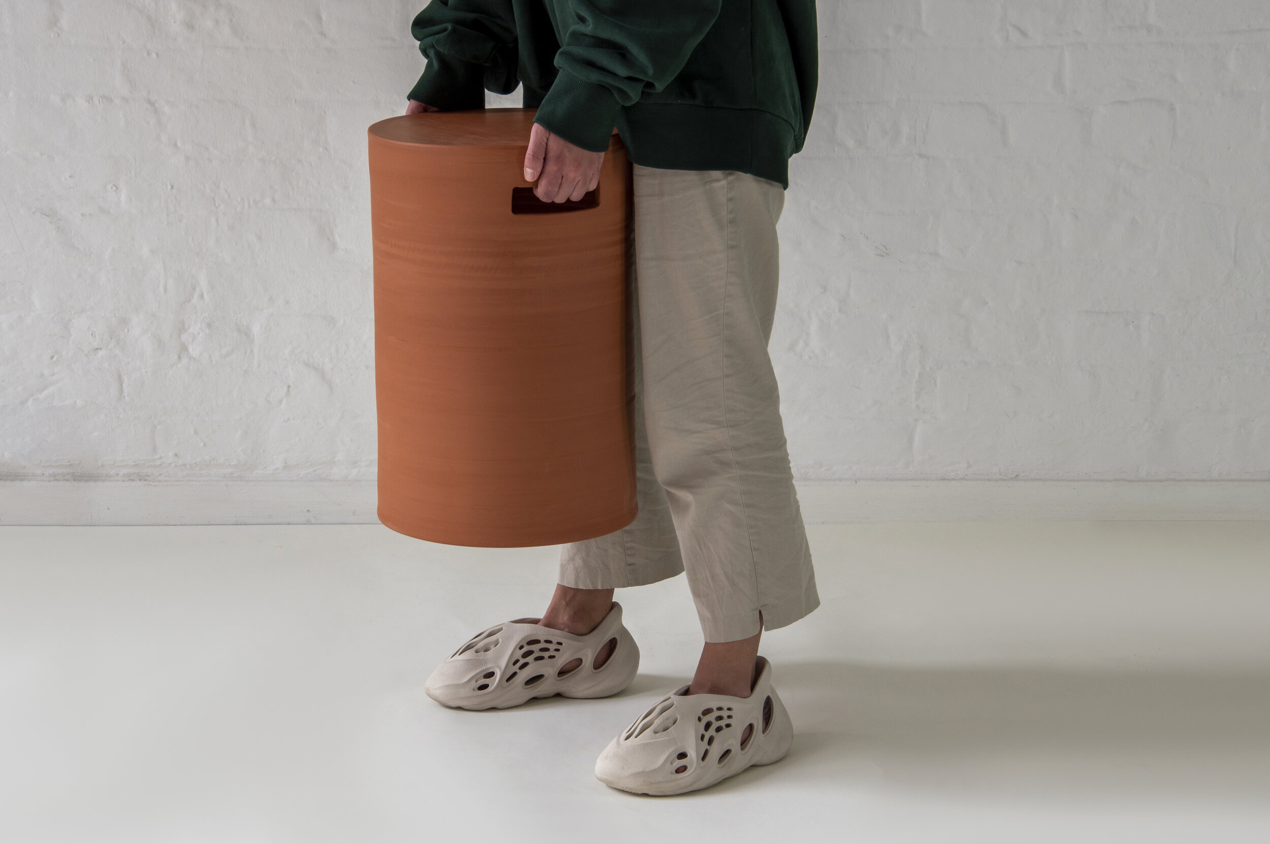 Lift stool by Philippe Malouin (10).jpg