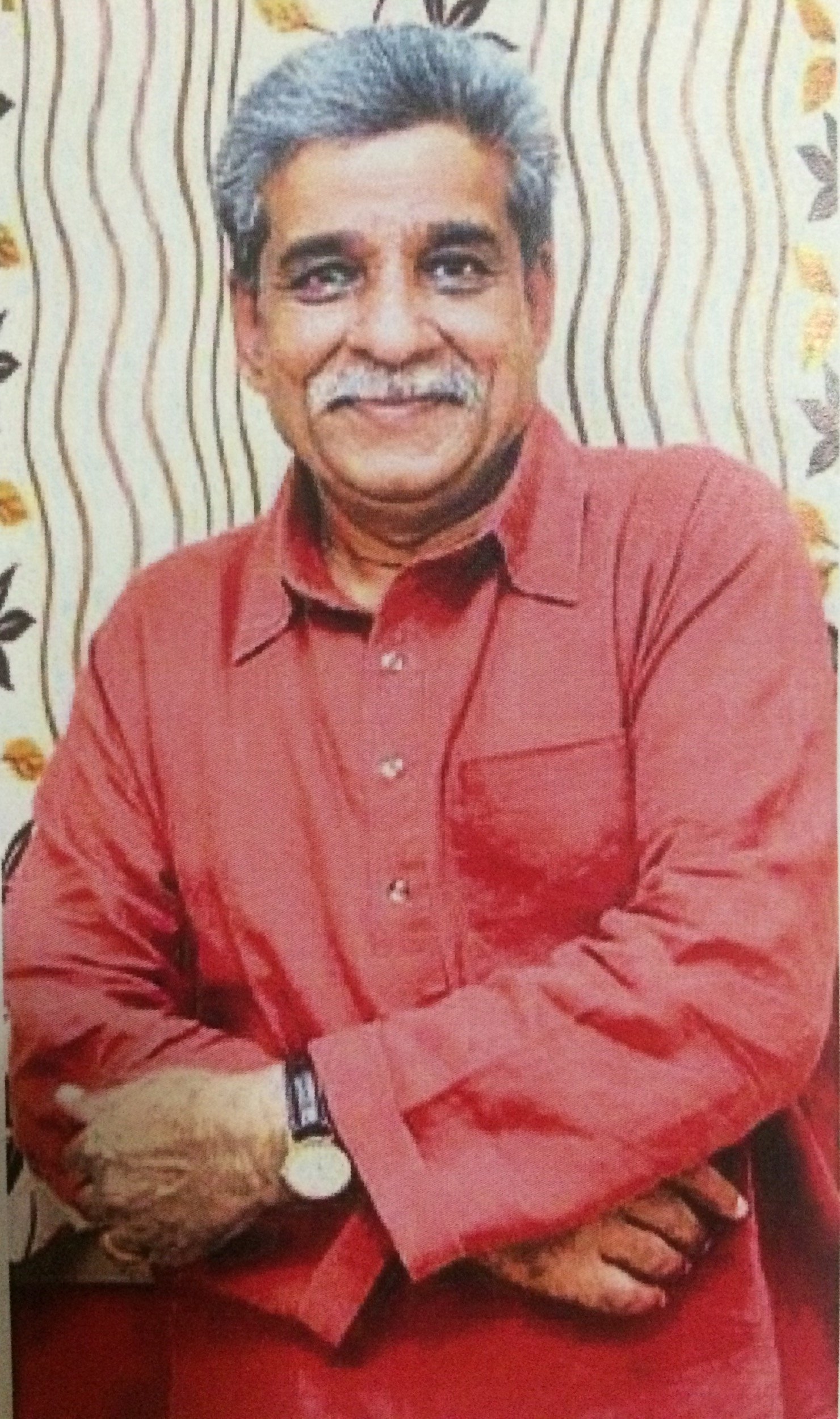 தூரத்து ஆள் / The Man in the Distance by Marimuthu Arumugam Elango