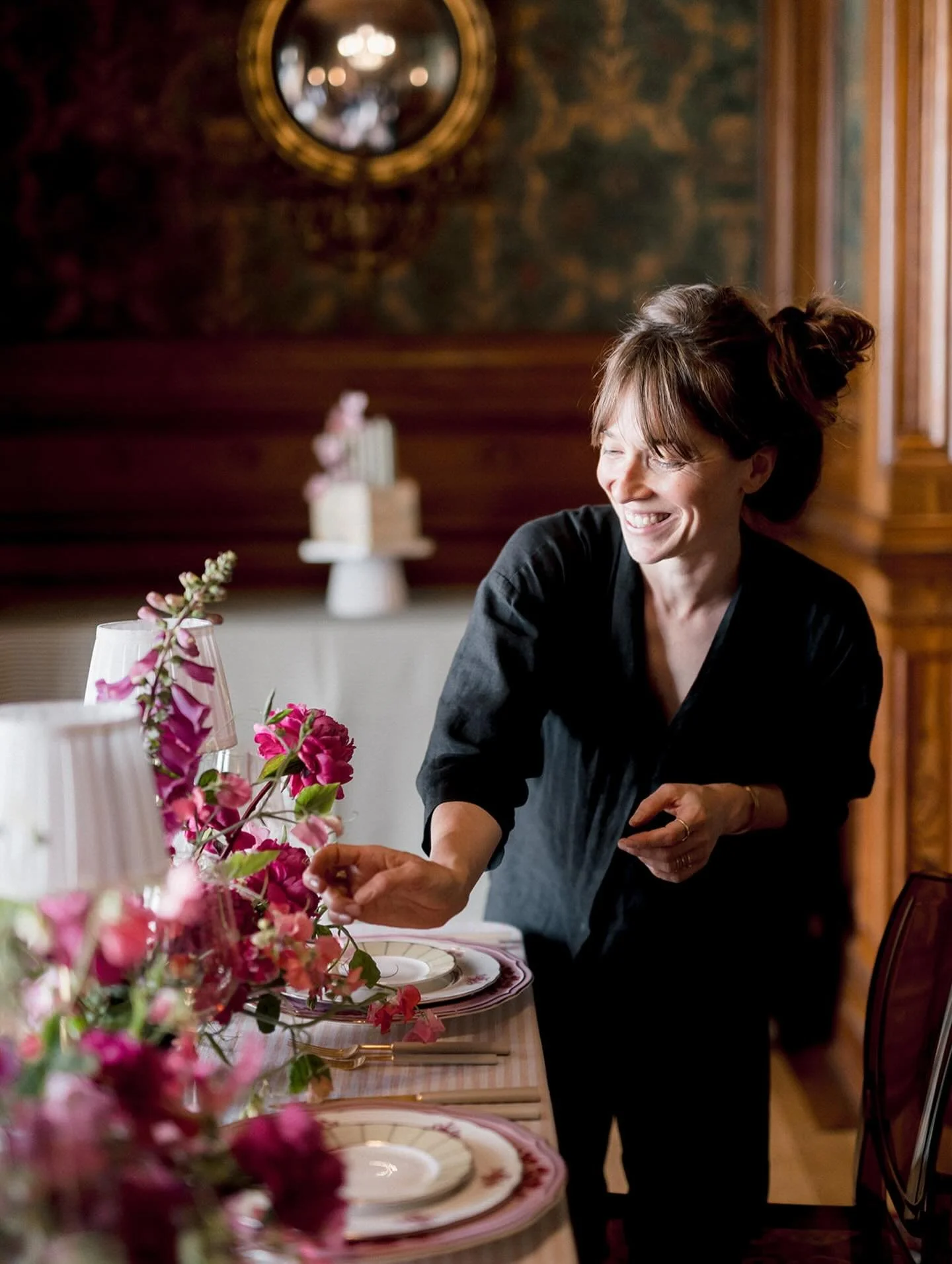 &Eacute;t&eacute; 2025 
Dans l&rsquo;&oelig;il de @cagdasyoldas 

Planning &amp; Design: Foudamour @foudamour_mtl
Photographer: Cagdas Yoldas @cagdasyoldas
Venue: H&ocirc;tel Mount Stephen Hotel @lemountstephenevents, @bargeorgemtl, @lemountstephen, 