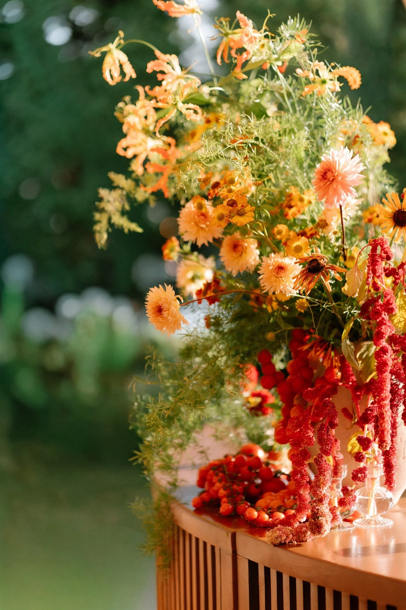 forest-and-stream-club-summer-wedding-julia-garcia-prat-destination-wedding-photography-649.jpg