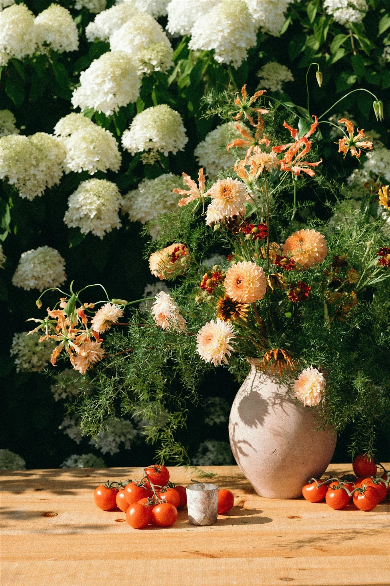 forest-and-stream-club-summer-wedding-julia-garcia-prat-destination-wedding-photography-446.jpg