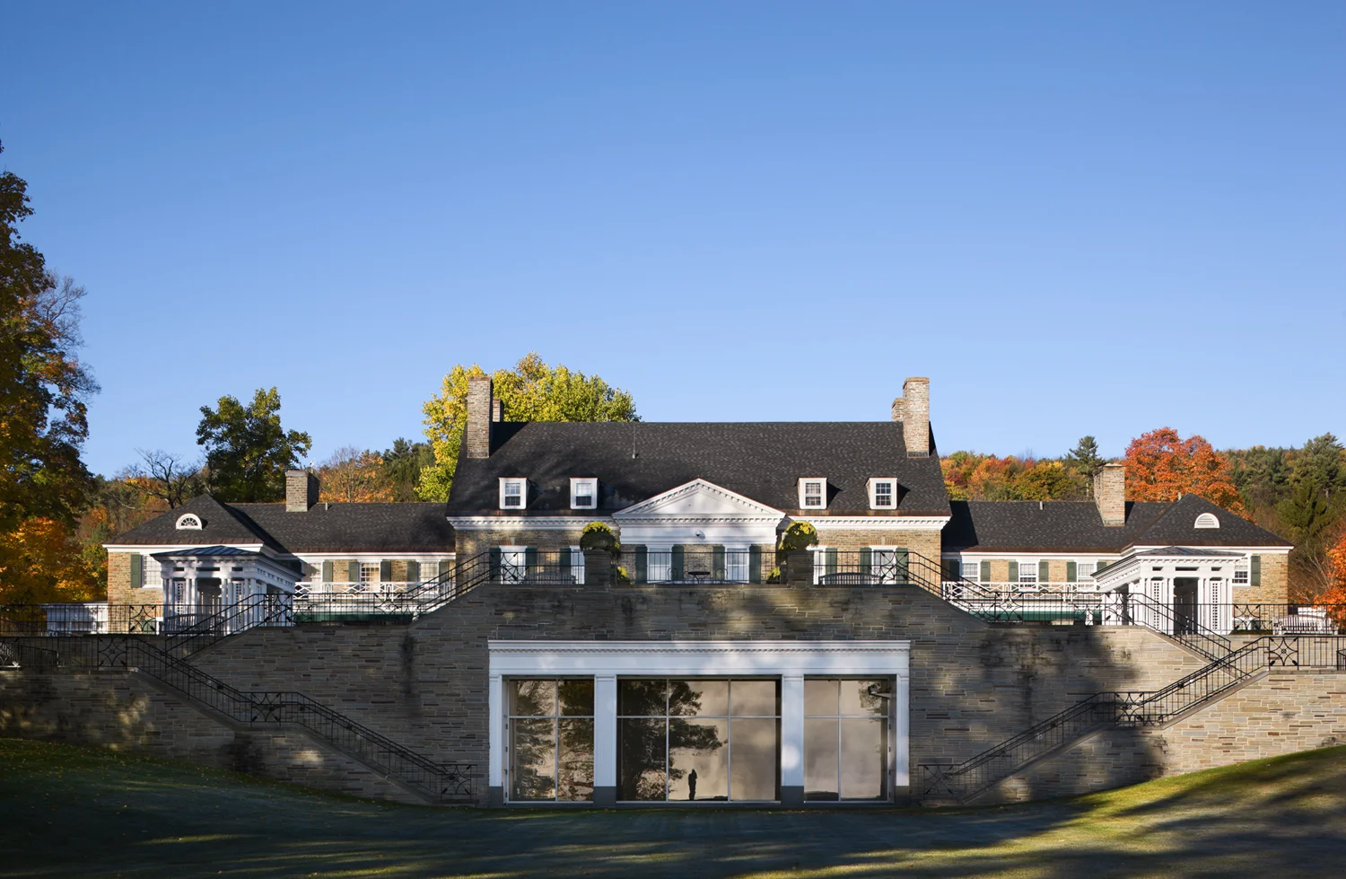 Fenimore_2010_ext_2b.jpg