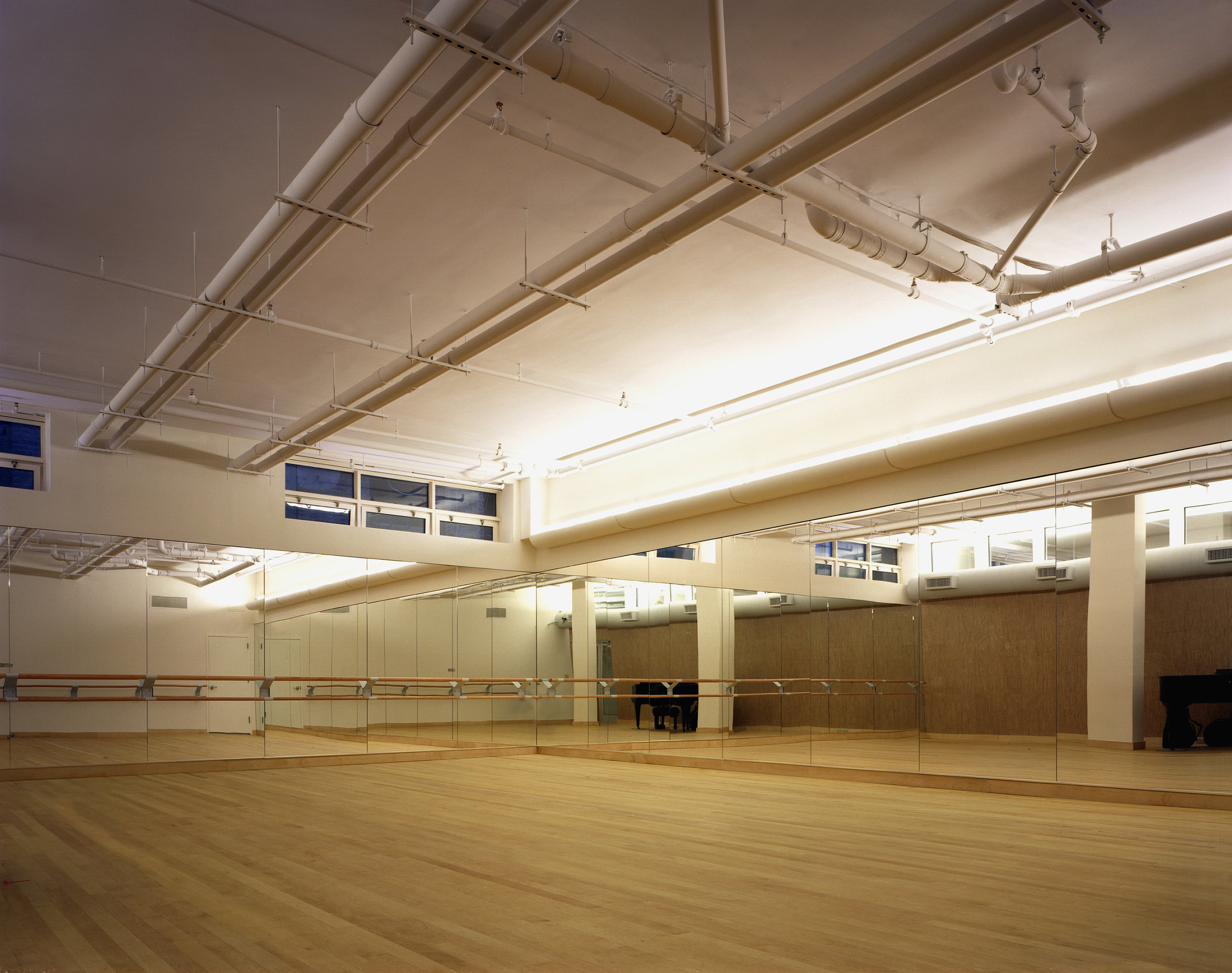 martha graham int dance studio 5 L.jpg