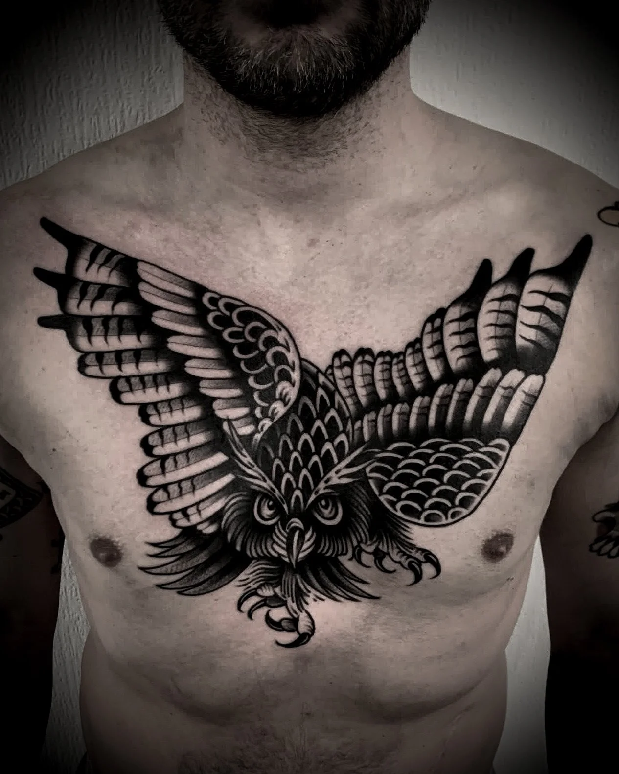 christian-otto-traditional-black-and-grey-owl-chest-tattoo.JPG