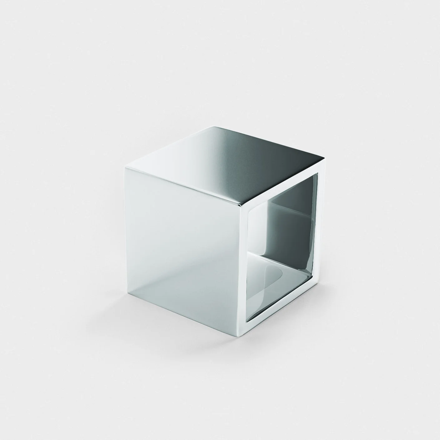 IVAN_SOLID_SILVER_PERSPECTIVE.jpg