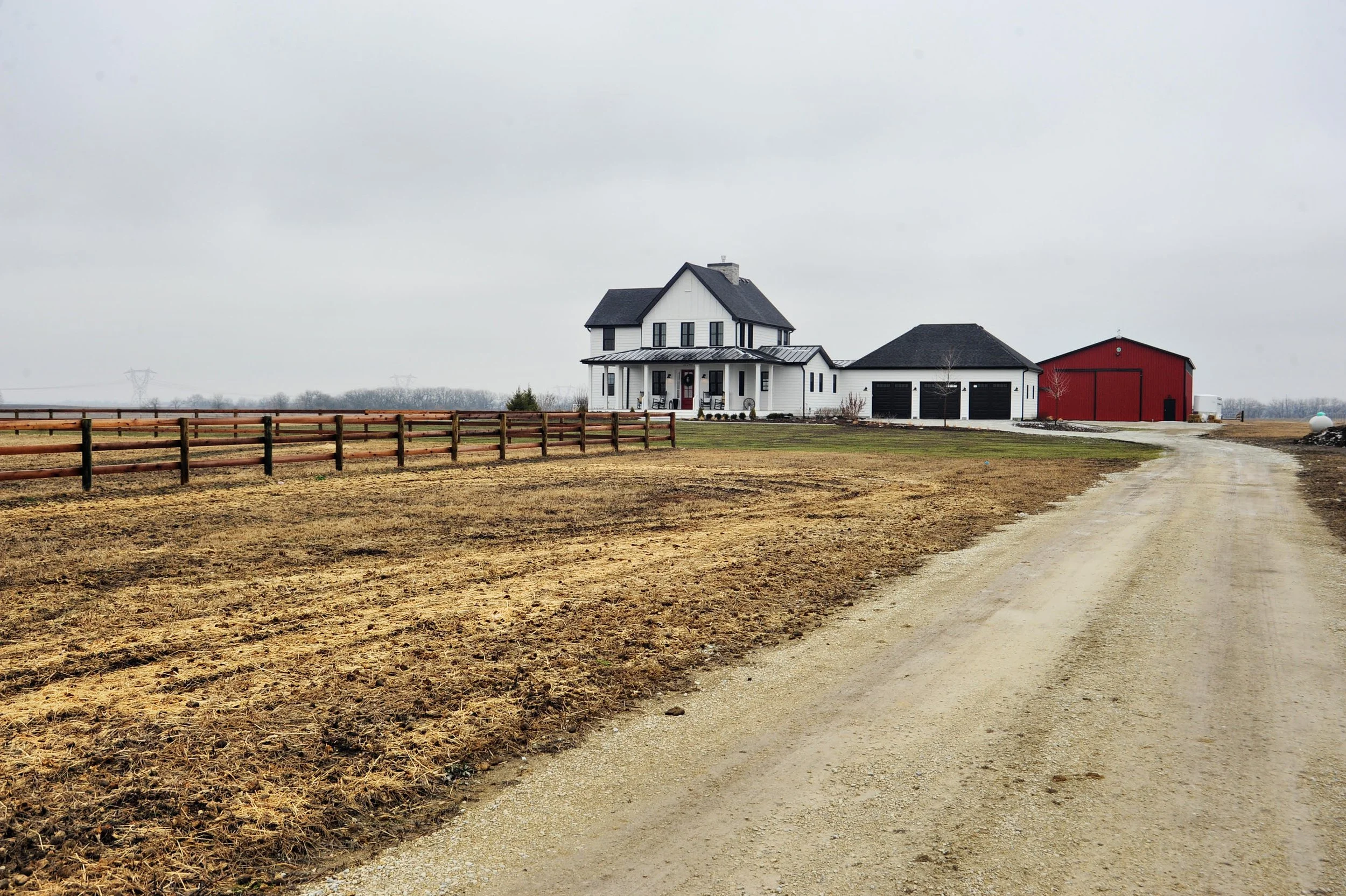 Modern Farmhouse - Terri Roberts Kitchen Design.jpeg