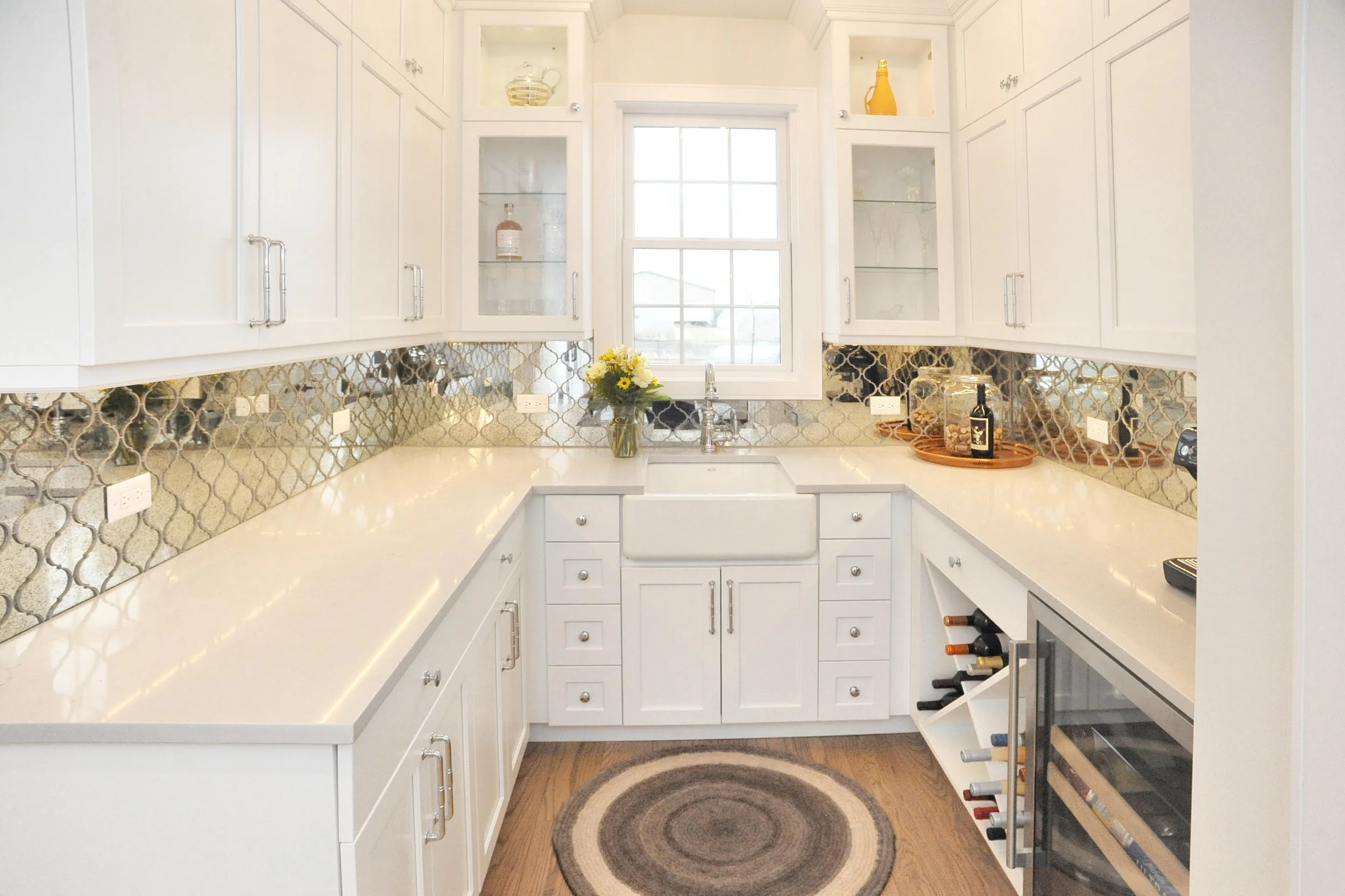 Modern Farmhouse Wet Bar Design by Terri Roberts.jpeg