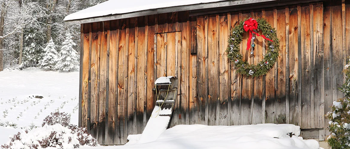 wreath on barn.jpg