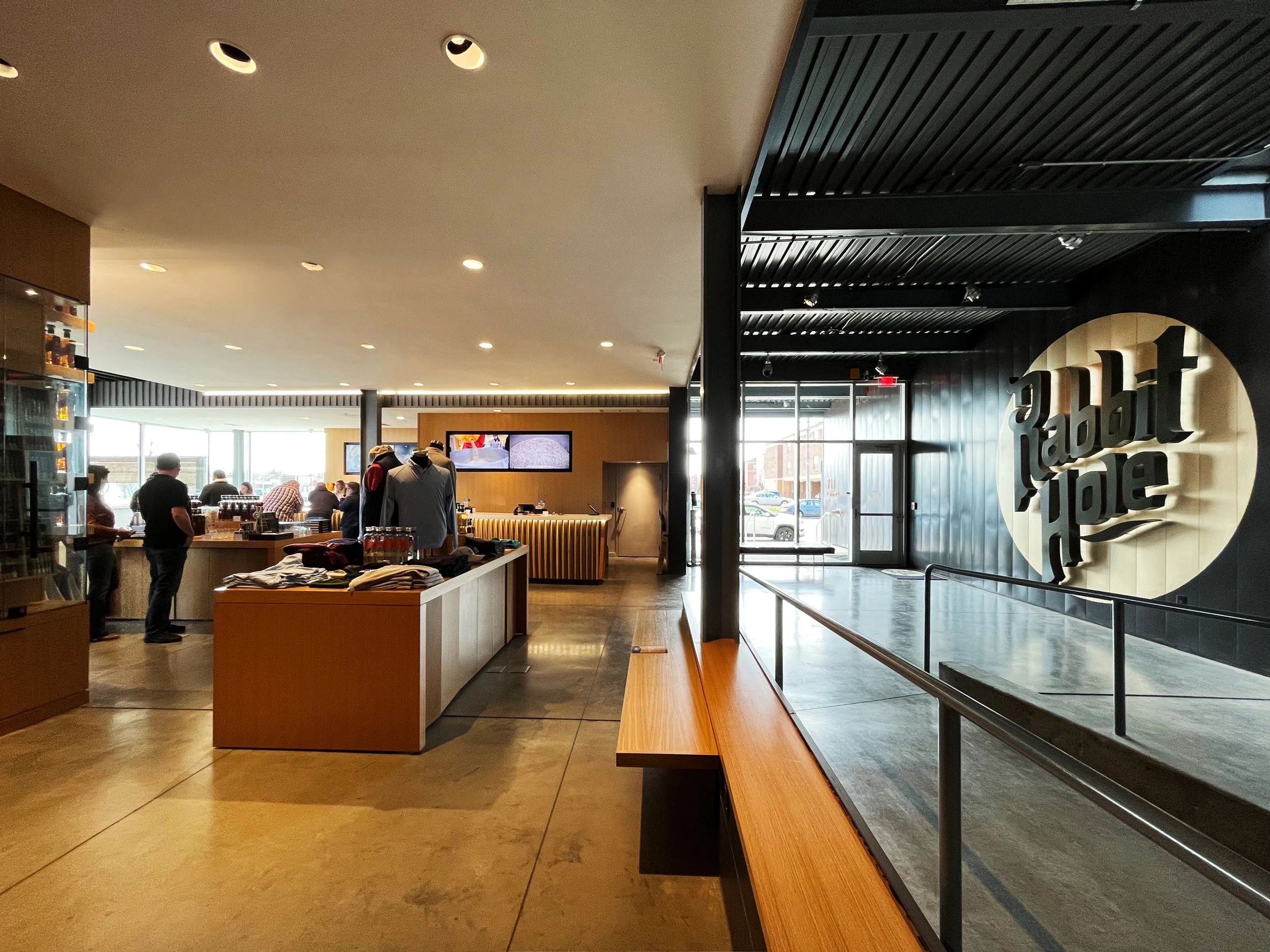 pod a+d_Rabbit-Hole-Distilling_3904_2.jpg