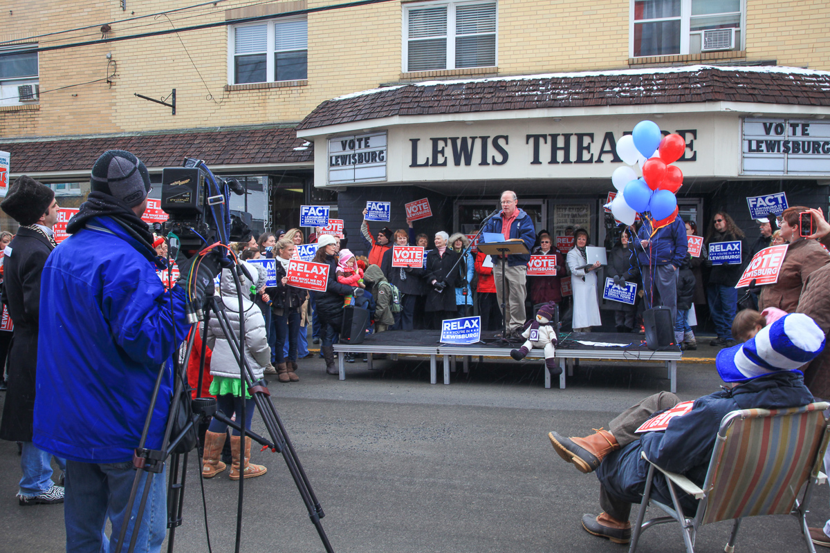 Campaigning for “Coolest Small Town” recognition in 2011.