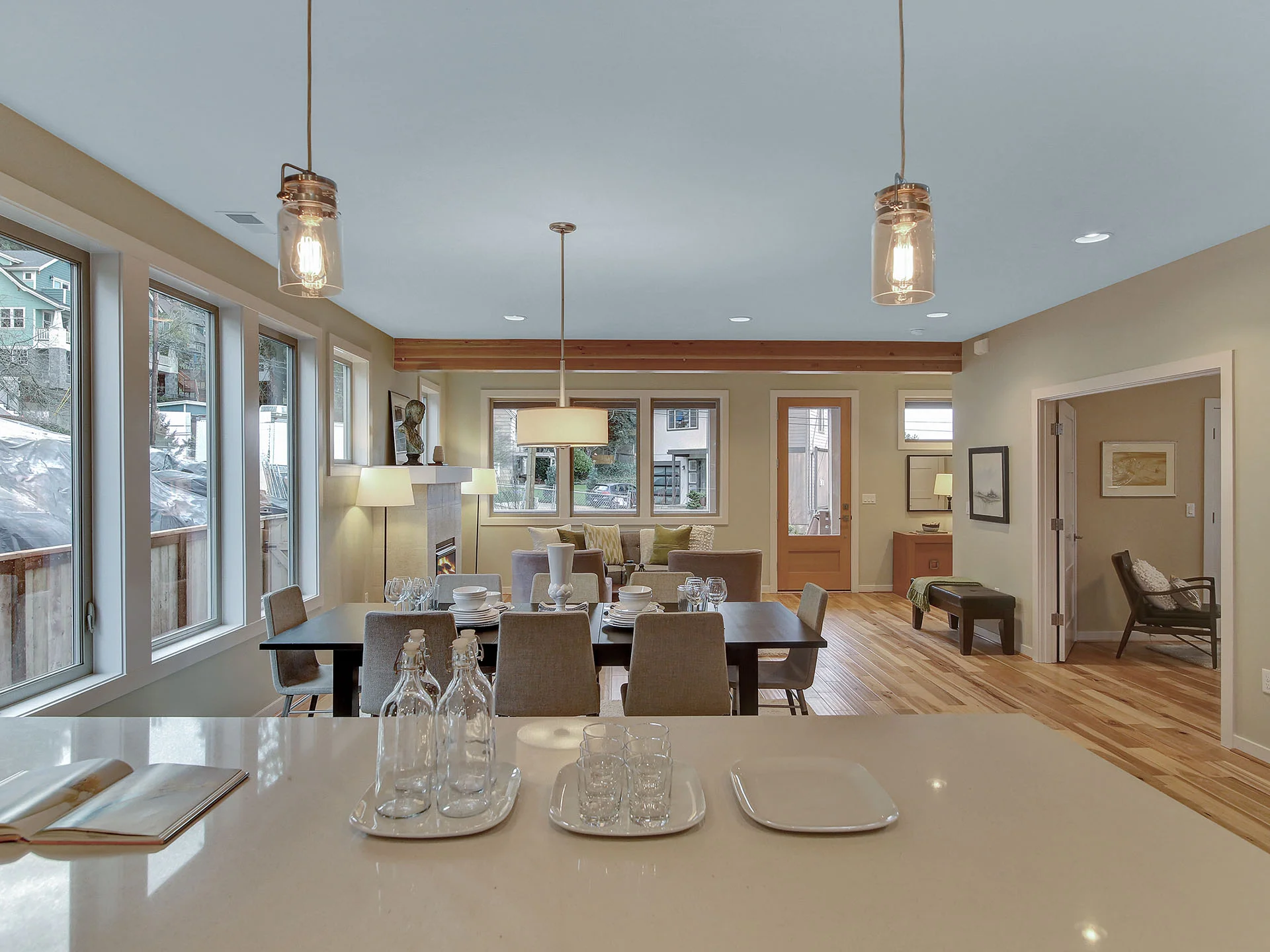 6207 SE Yamhill St - Portland - 15.jpg