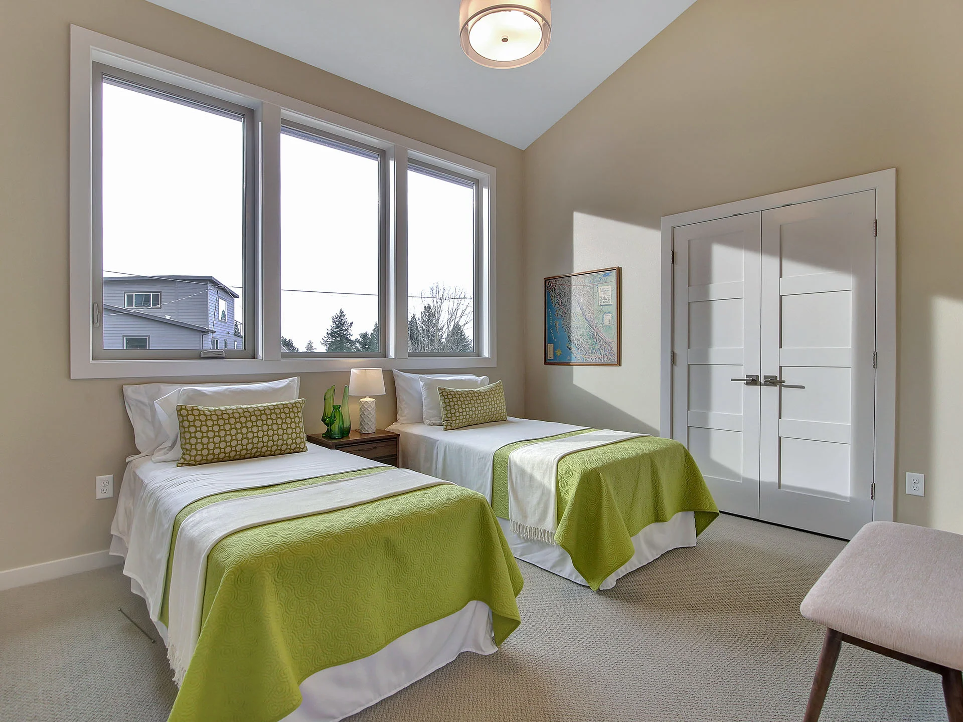 6207 SE Yamhill St - Portland - 31.jpg