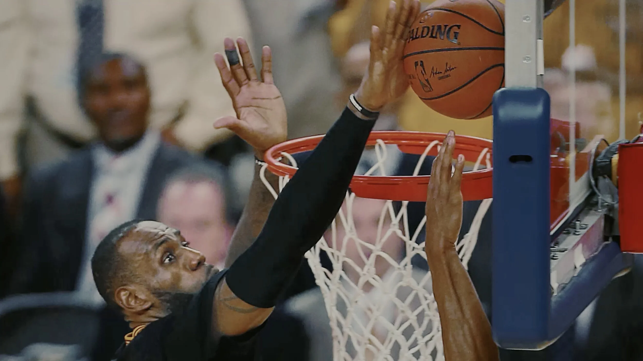 Nike | Never Too Far Down