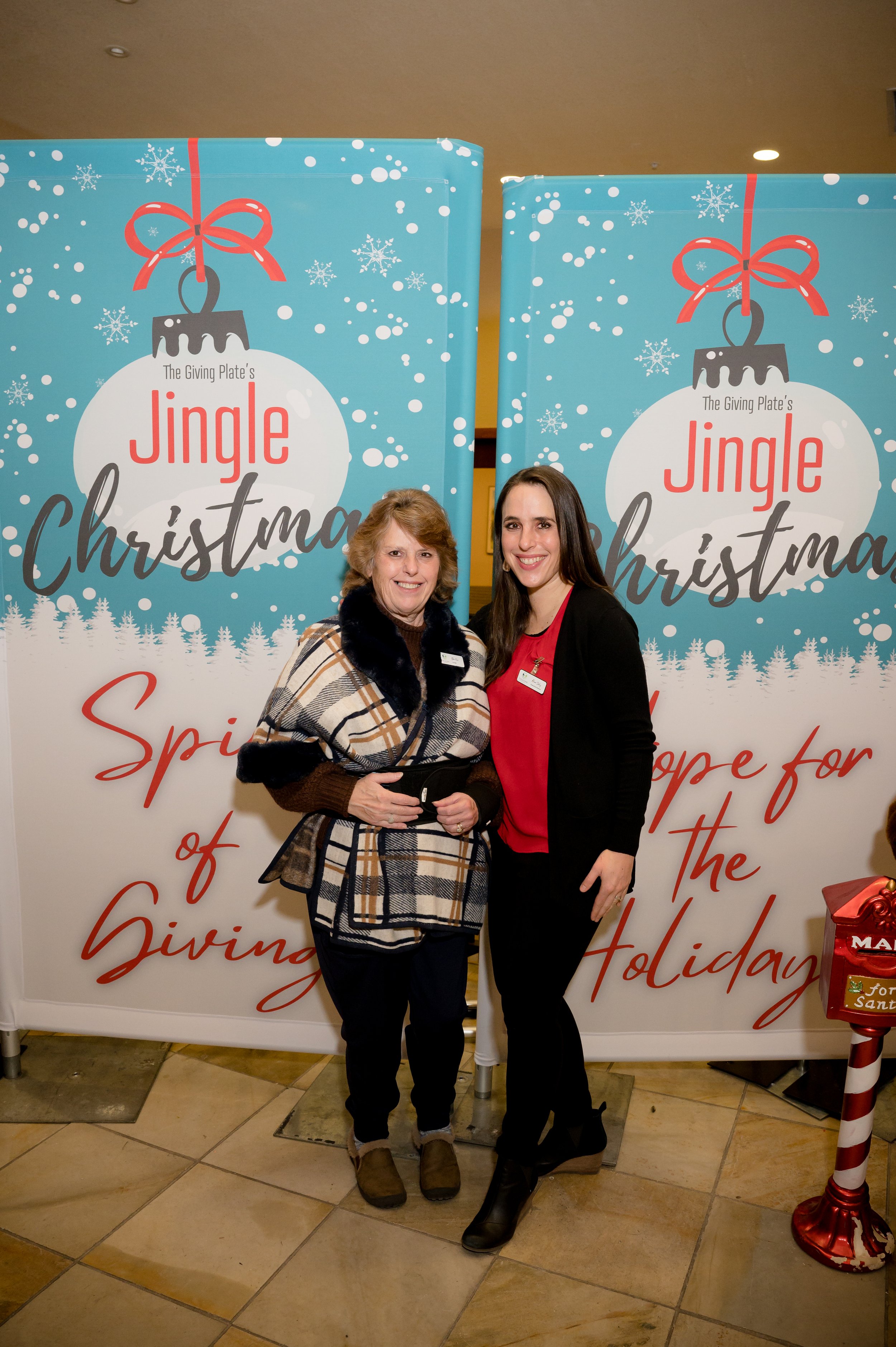 TheJingleEvent-TheGivingPlate-331.jpg