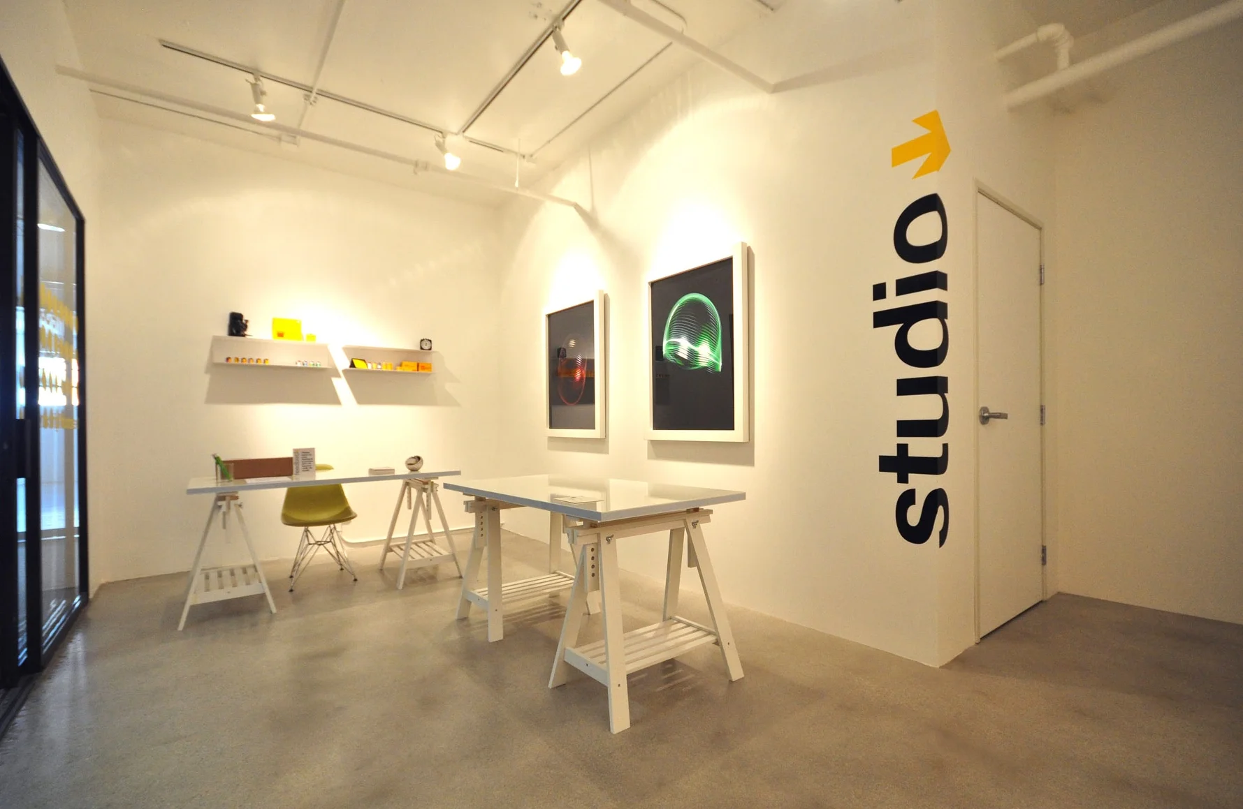 STUDIO-web.jpg